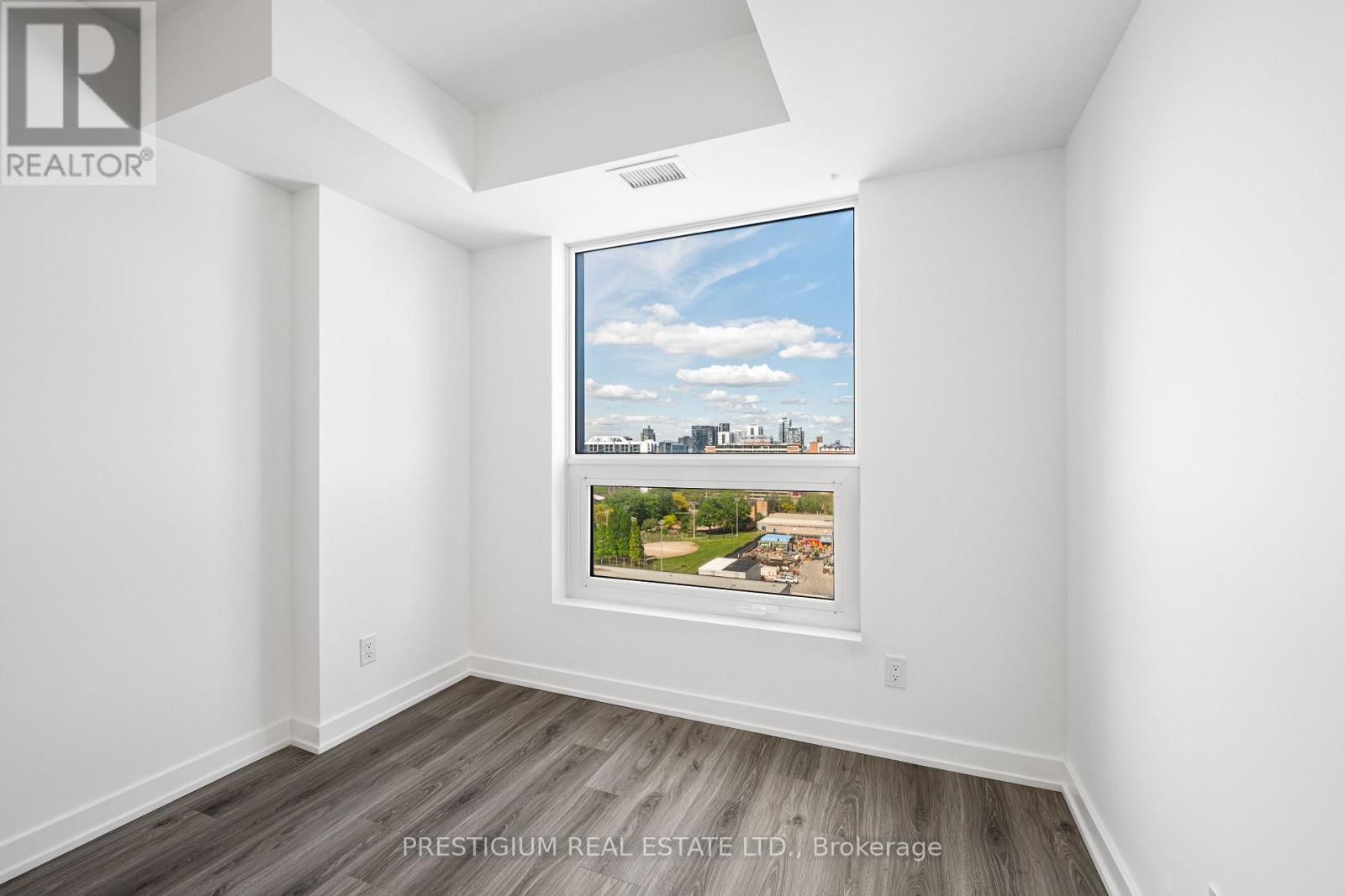 1805 - 100 Queen Street E, Toronto, Ontario  M5C 0B5 - Photo 17 - C13224408