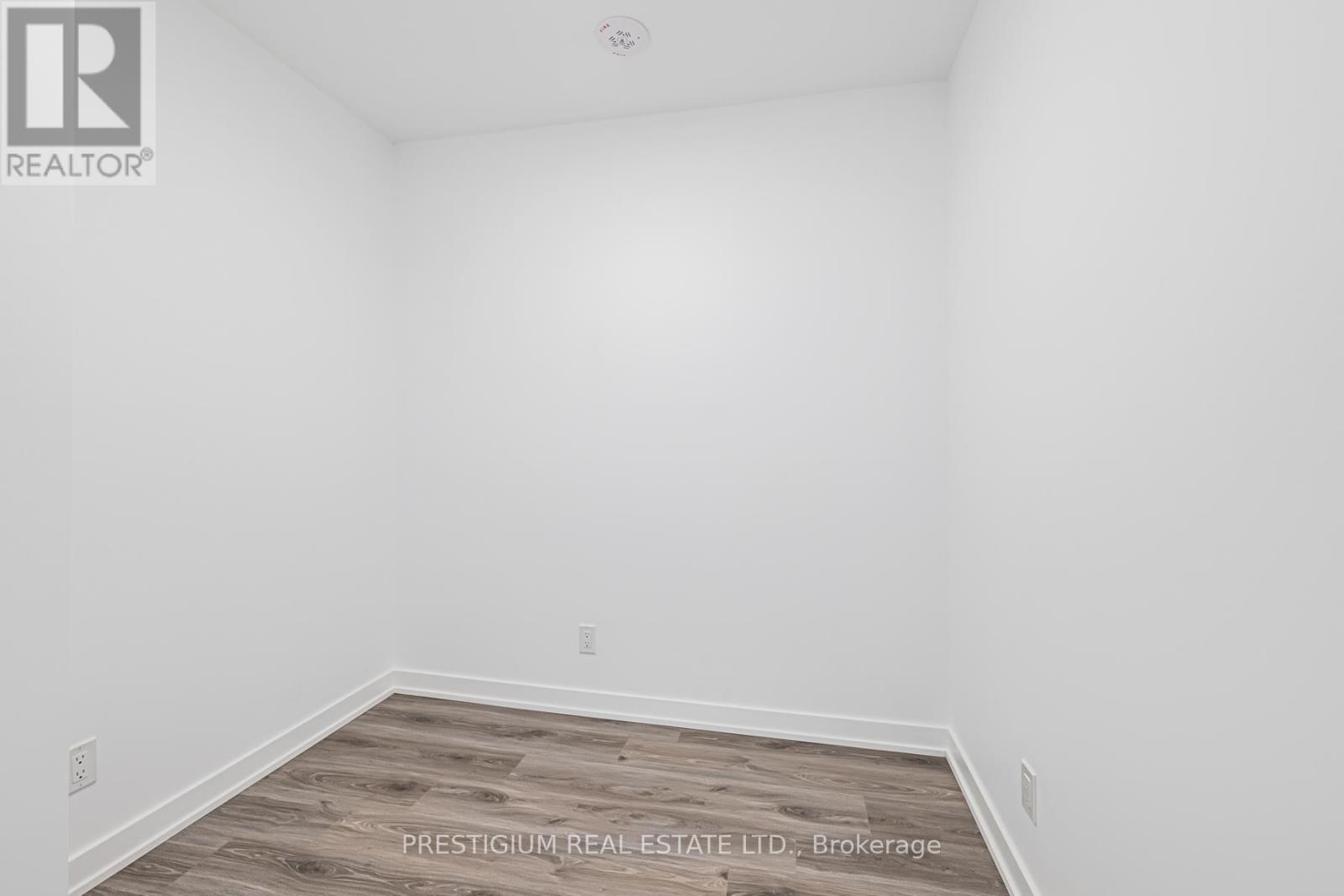 1805 - 100 Queen Street E, Toronto, Ontario  M5C 0B5 - Photo 8 - C13224408