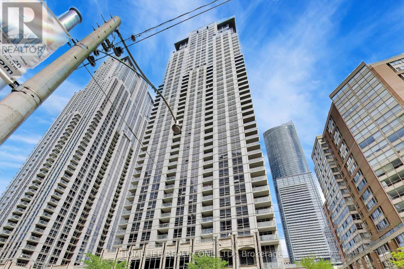 2709 - 761 Bay Street, Toronto, Ontario  M5G 2R2 - Photo 2 - C13224436