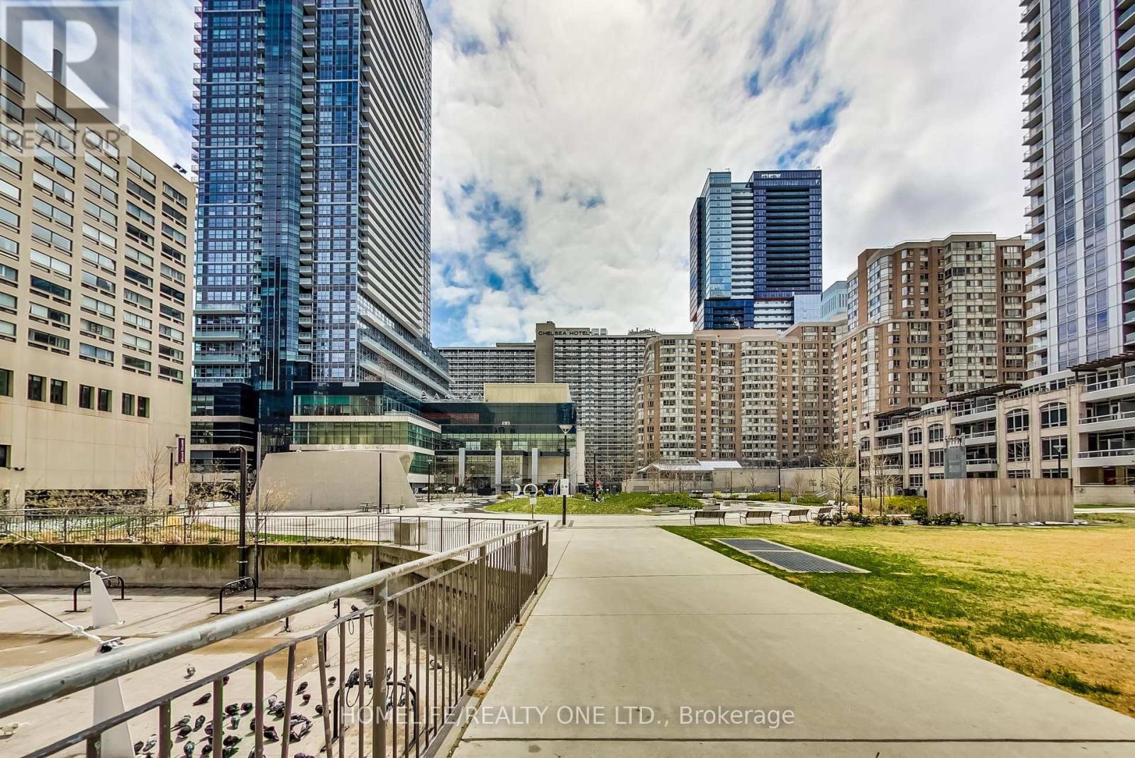 2709 - 761 Bay Street, Toronto, Ontario  M5G 2R2 - Photo 36 - C13224436
