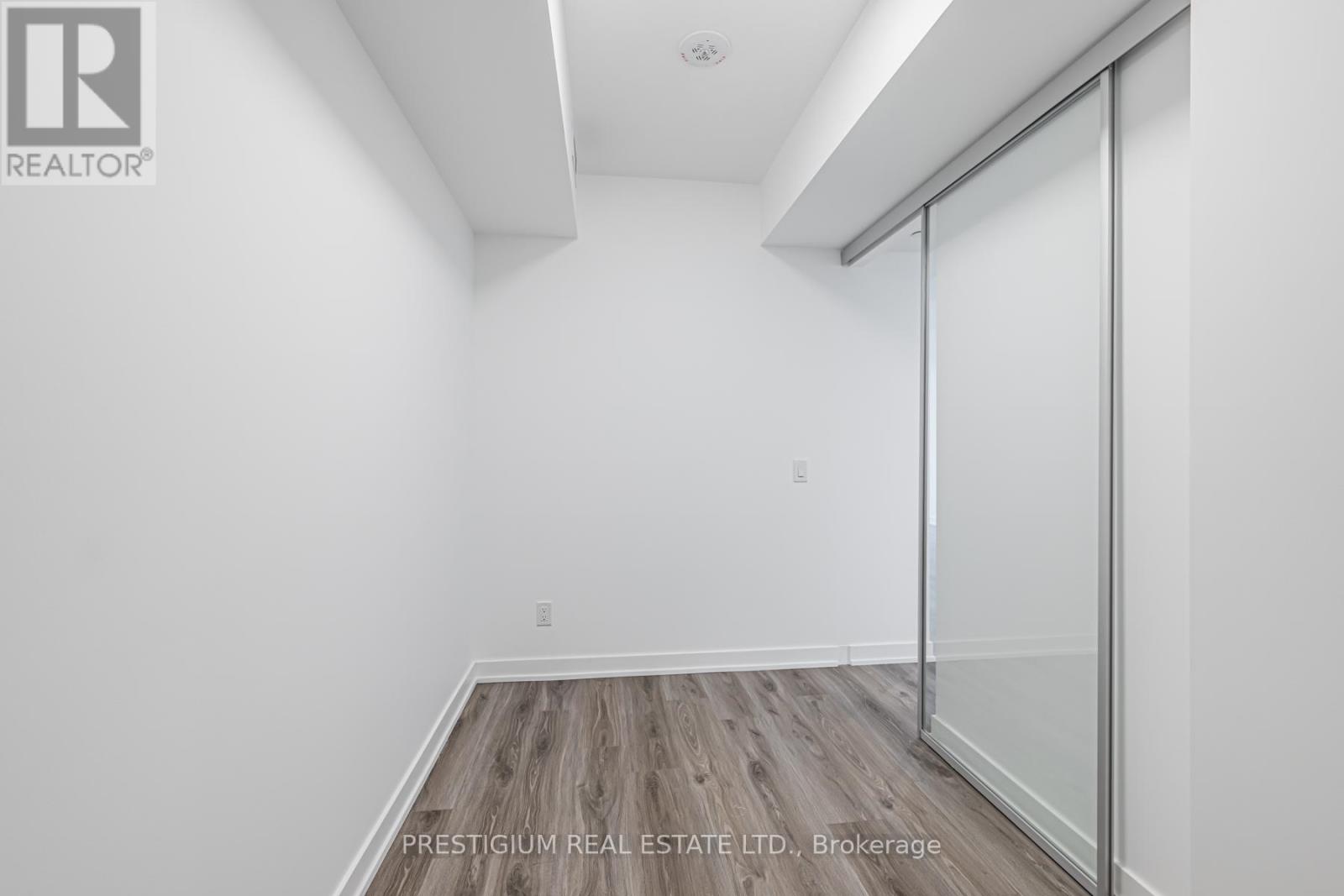 1801 - 100 Queen Street E, Toronto, Ontario  M5C 0B5 - Photo 9 - C13224518