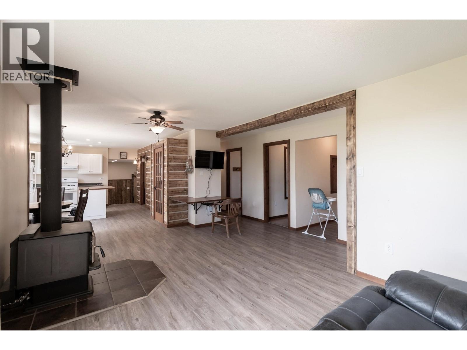 1016 240 Road, Fort St. John, British Columbia  V0C 1K0 - Photo 17 - R3130115