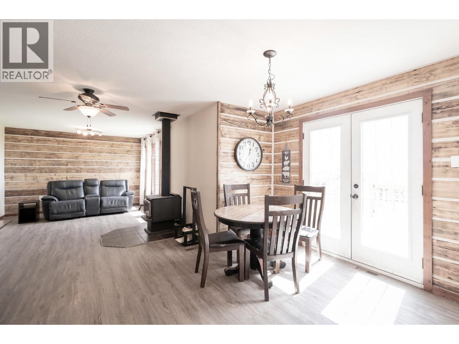1016 240 Road, Fort St. John, British Columbia  V0C 1K0 - Photo 13 - R3130115