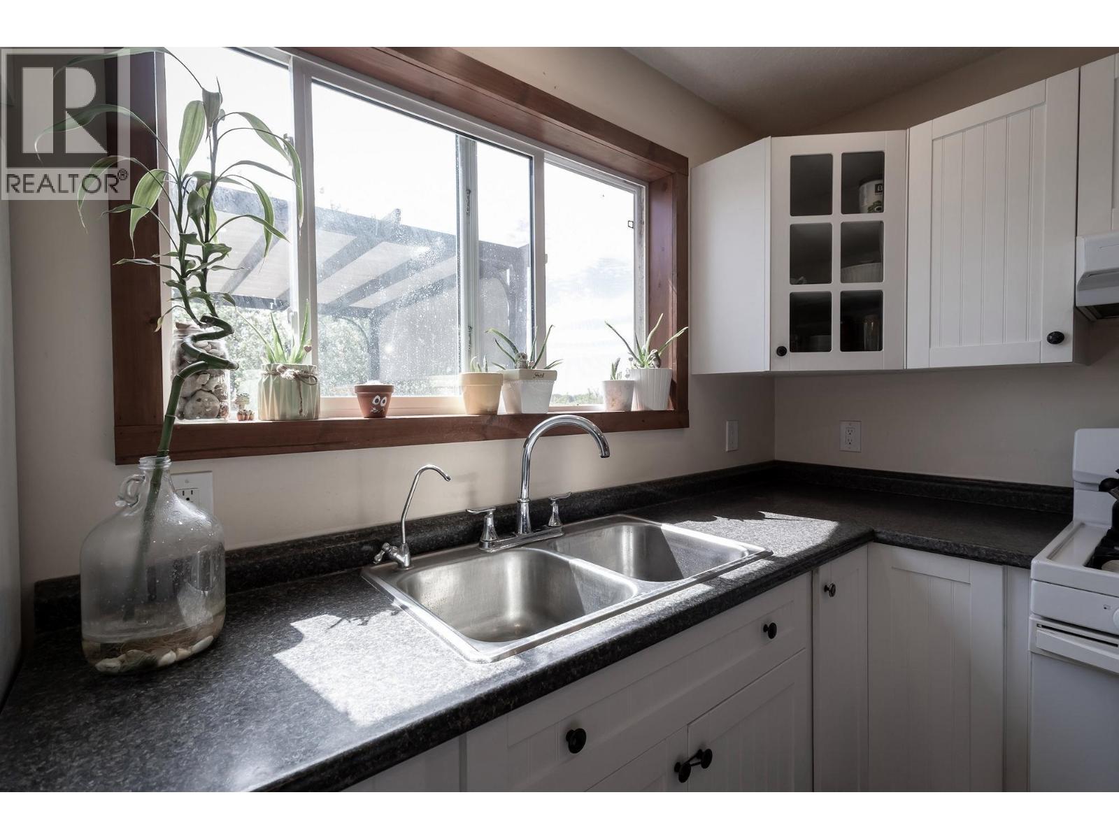 1016 240 Road, Fort St. John, British Columbia  V0C 1K0 - Photo 7 - R3130115