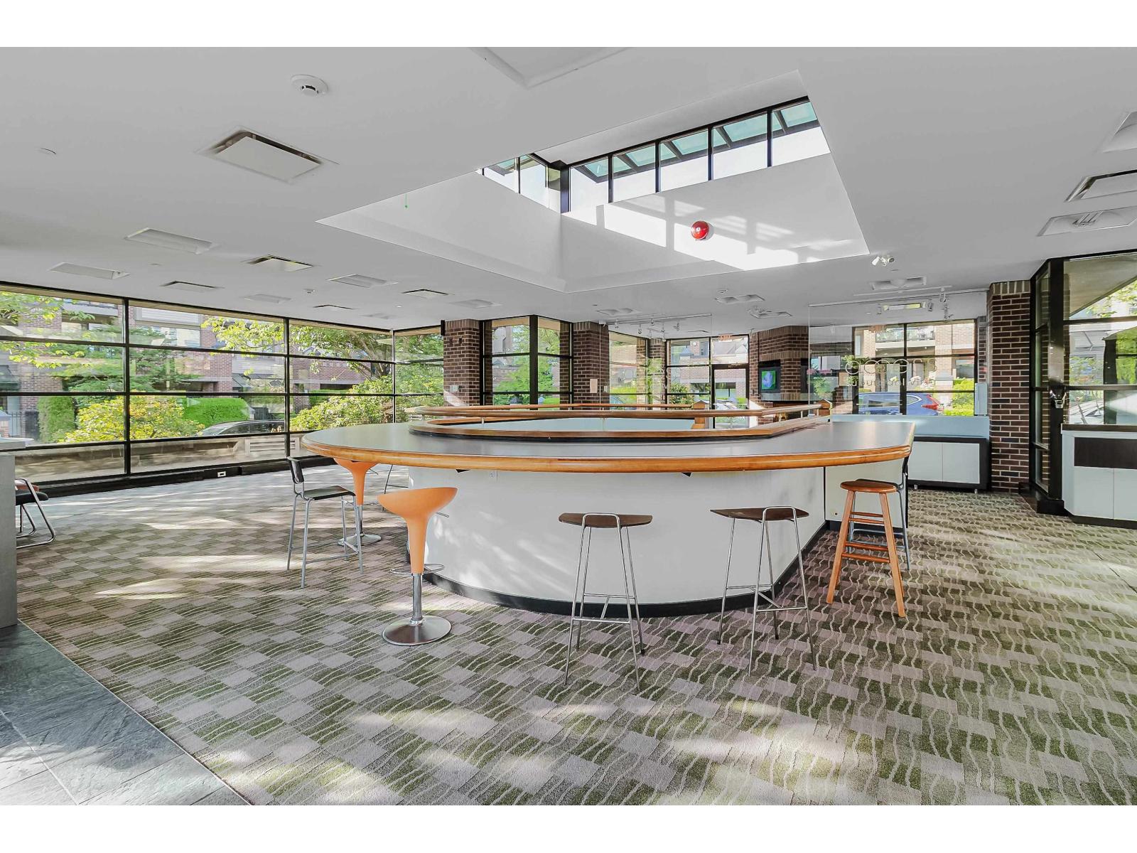 331 10838 City Parkway, Surrey, British Columbia  V3T 5X9 - Photo 22 - R3129598