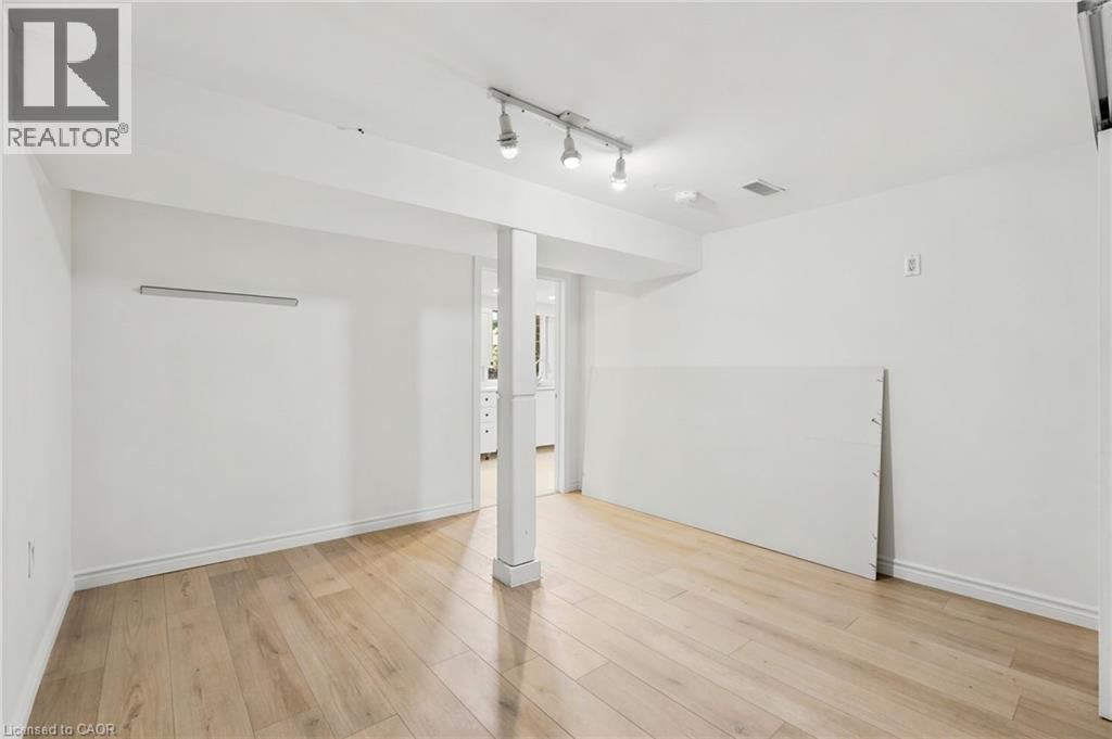 420 Elmwood Avenue Unit# Basement, Hamilton, Ontario  L9C 1T7 - Photo 15 - 40831131