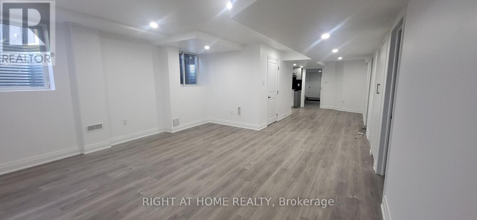 2117 Coppermine (Basement) Street, Oshawa, Ontario  L1L 0T2 - Photo 2 - E13224472
