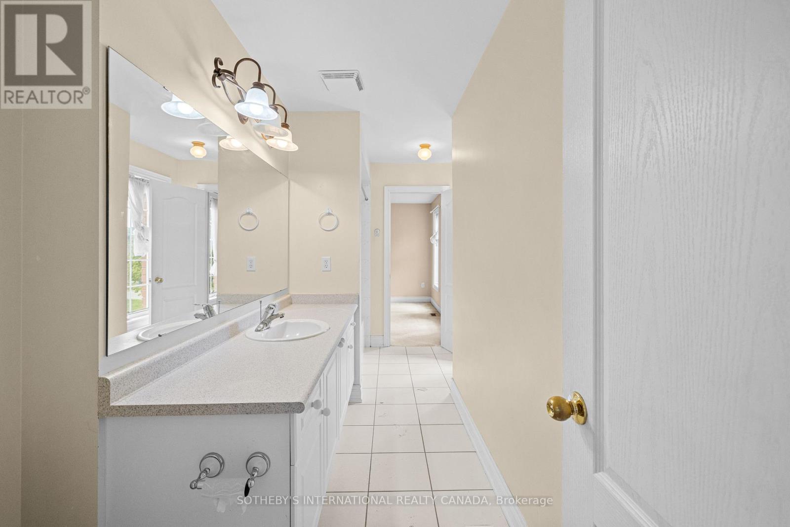 45 Montebello Crescent, Ajax, Ontario  L1T 4N2 - Photo 29 - E13224486