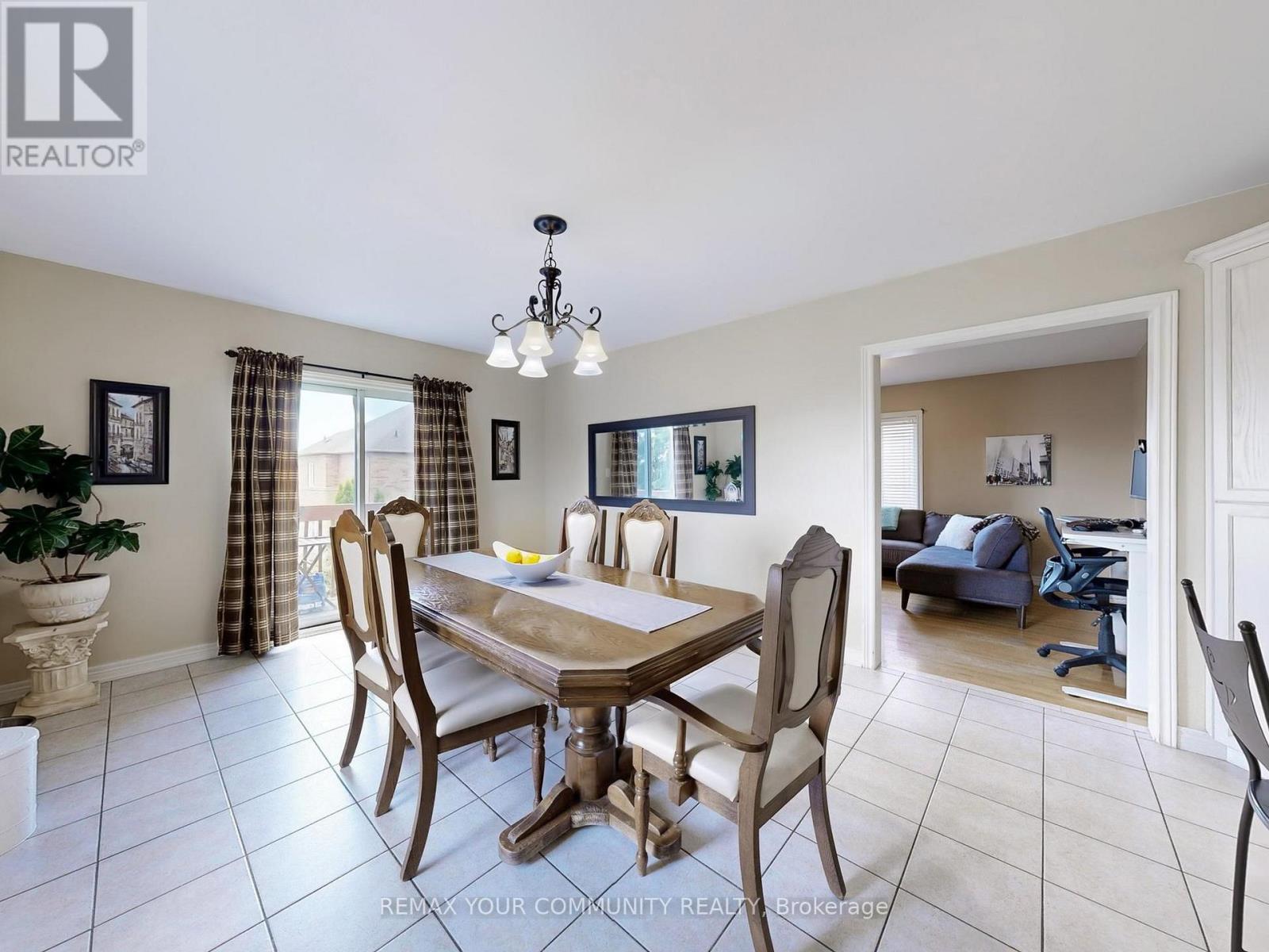 24 Cachet Hill Crescent, Vaughan, Ontario  L4H 1S6 - Photo 10 - N13146876