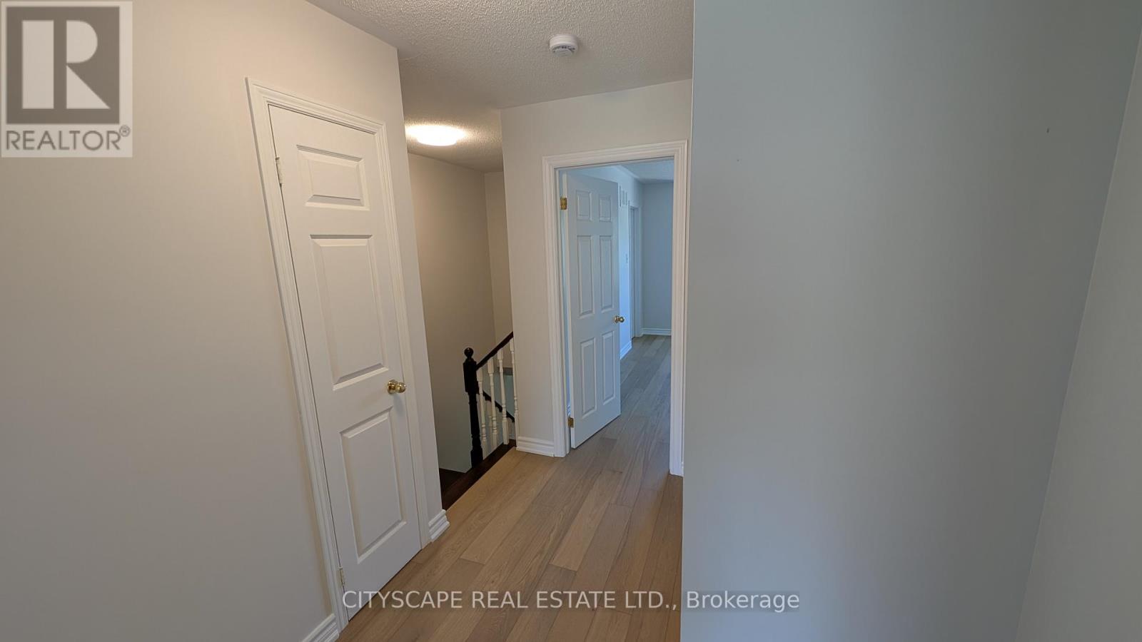 1850 Imperial Way, Burlington, Ontario  L7L 7M2 - Photo 19 - W13224304
