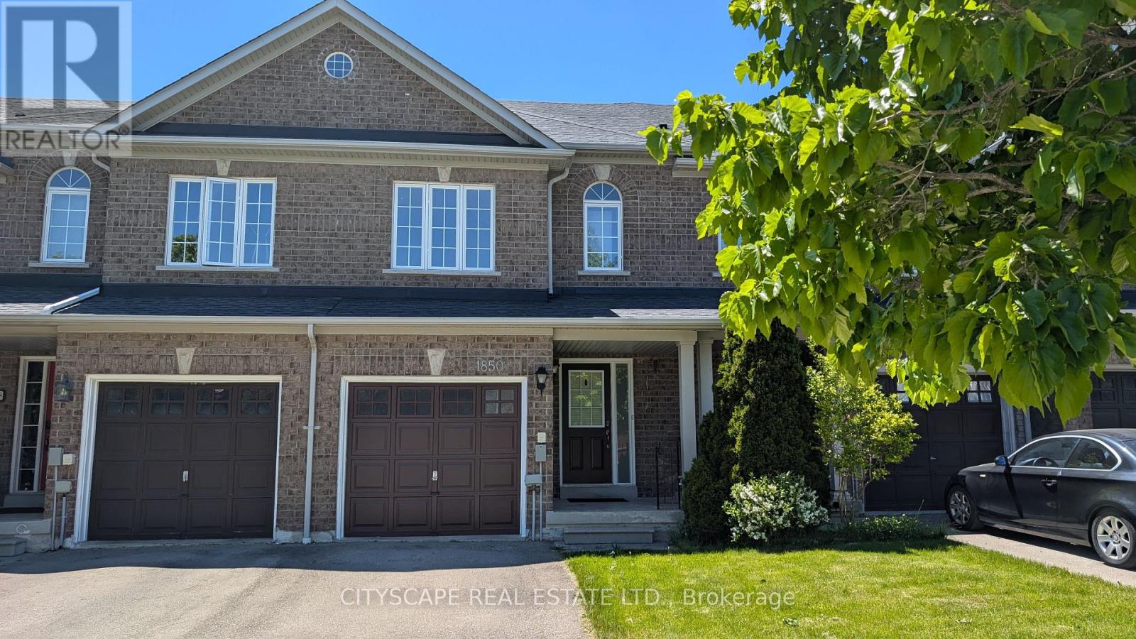 1850 Imperial Way, Burlington, Ontario  L7L 7M2 - Photo 2 - W13224304