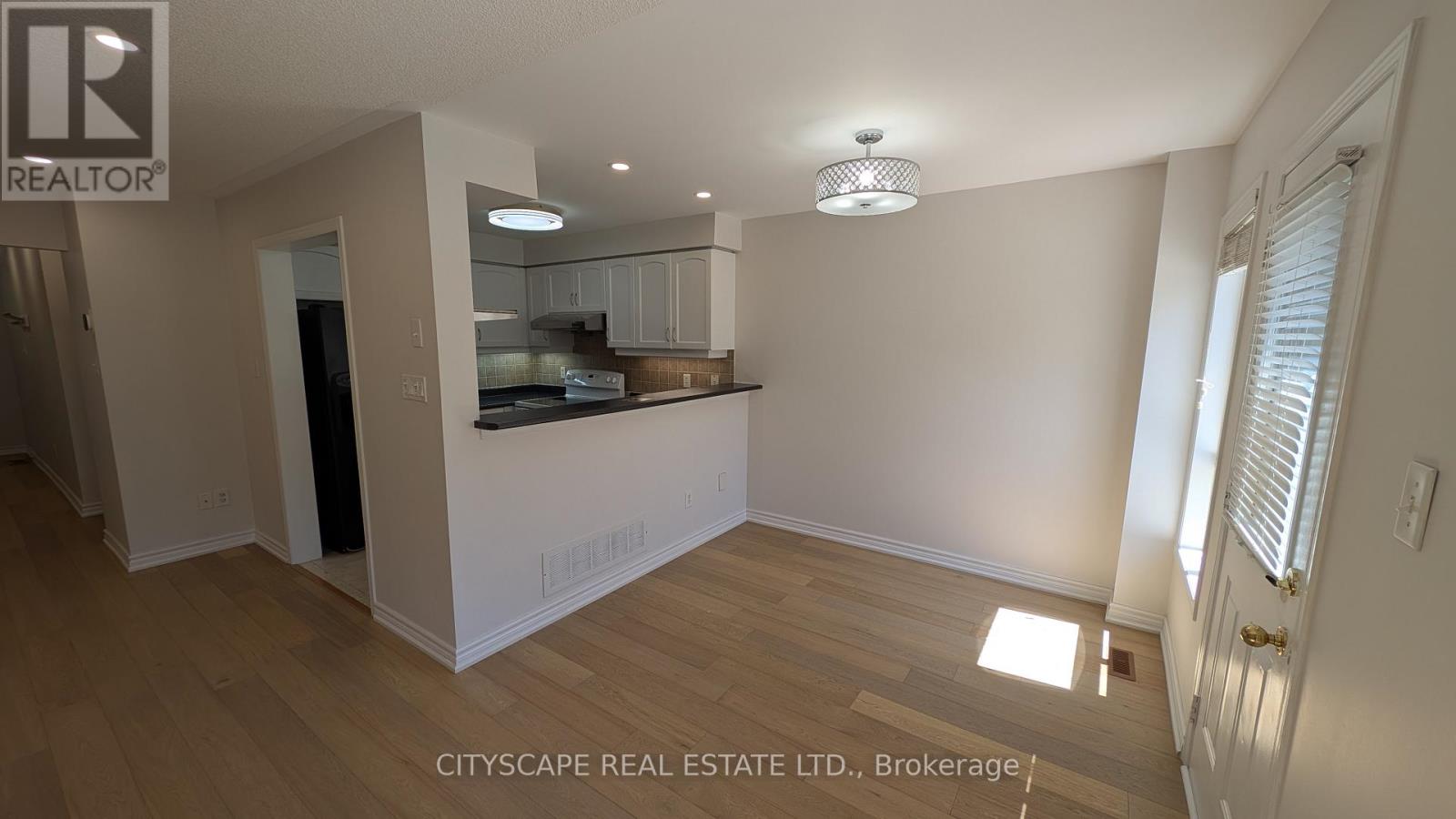 1850 Imperial Way, Burlington, Ontario  L7L 7M2 - Photo 7 - W13224304