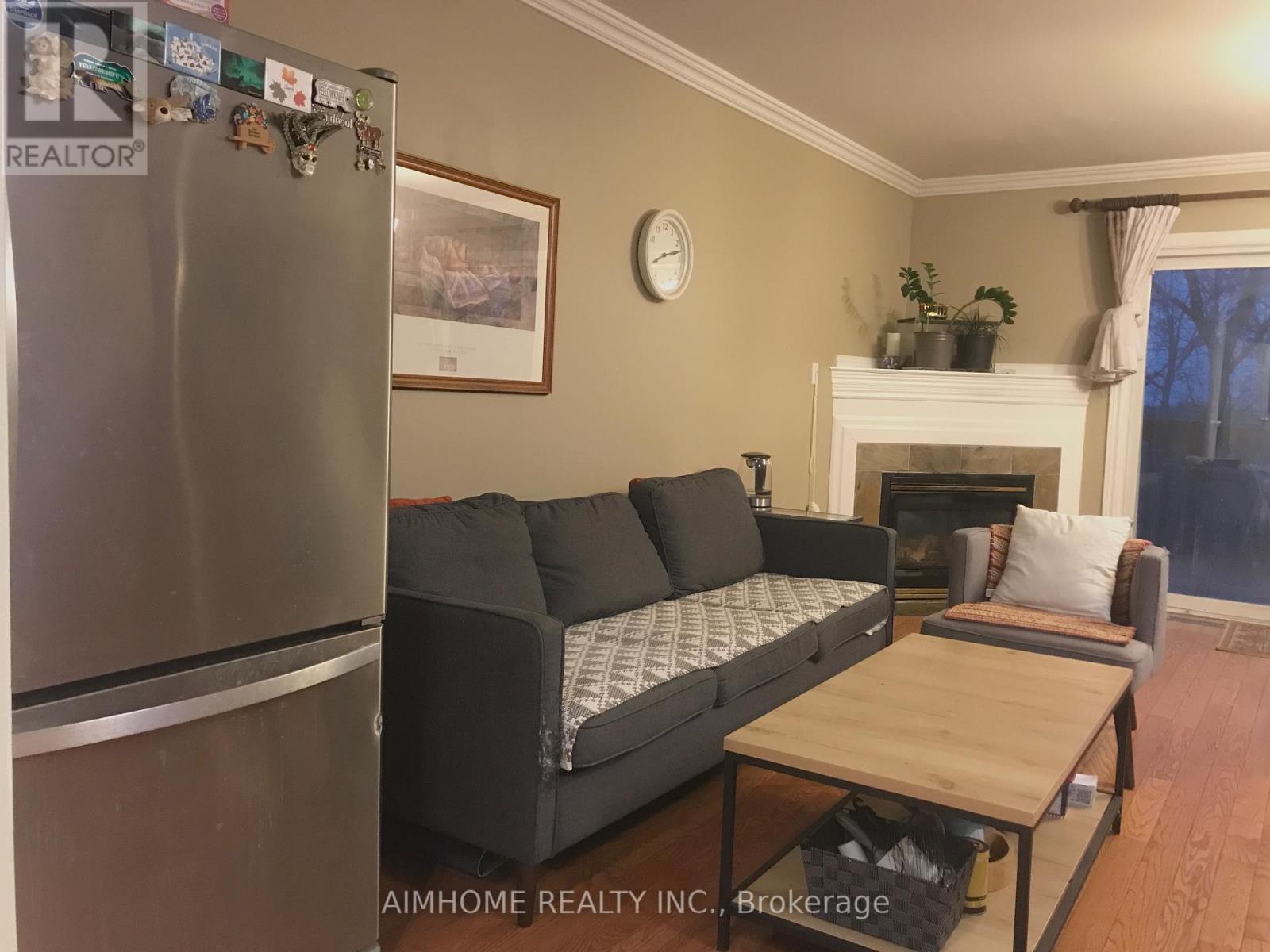 30 - 800 Dundas Street W, Mississauga, Ontario  L5C 4S9 - Photo 8 - W13224324