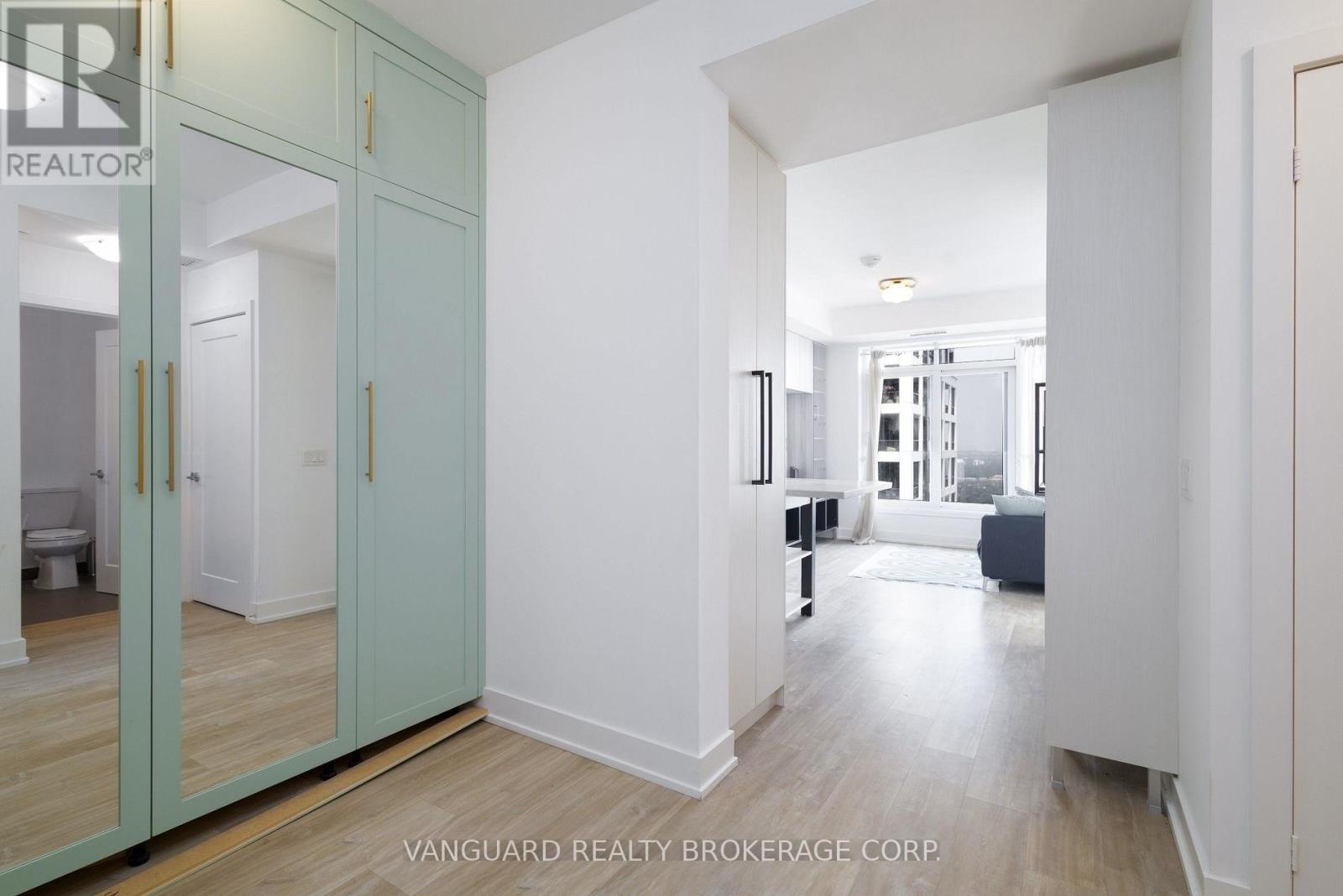 3907 - 7 Mabelle Avenue, Toronto, Ontario  M5T 0C9 - Photo 11 - W13224462