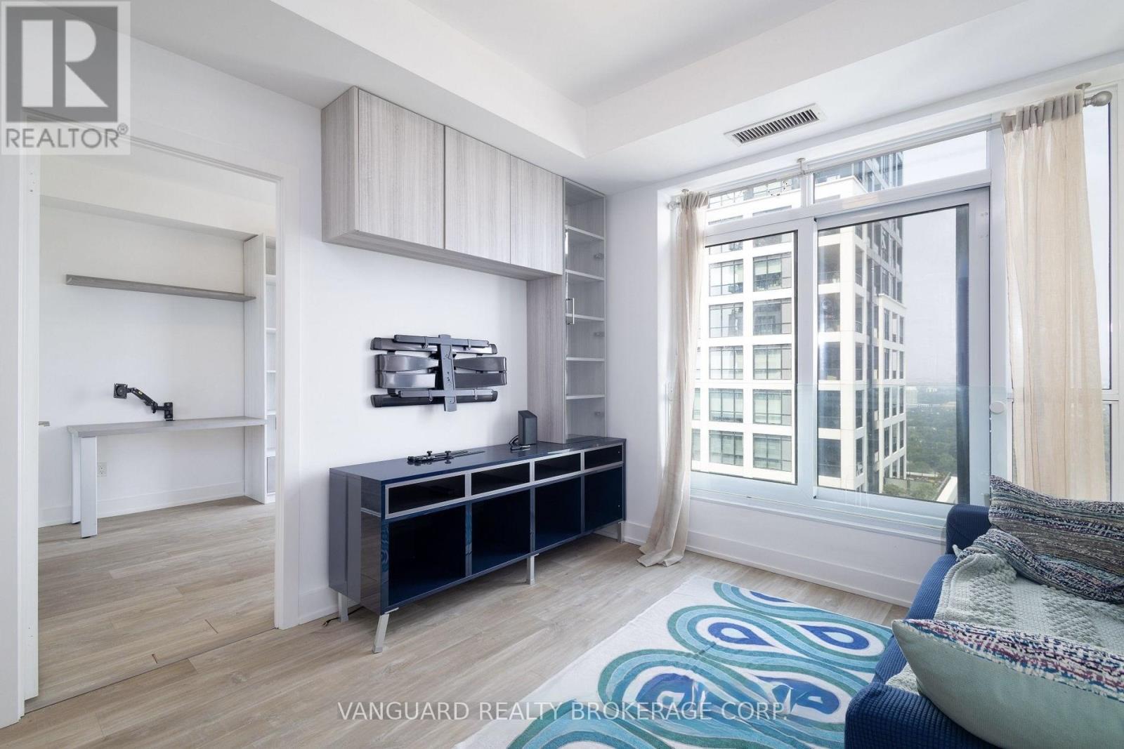 3907 - 7 Mabelle Avenue, Toronto, Ontario  M5T 0C9 - Photo 18 - W13224462
