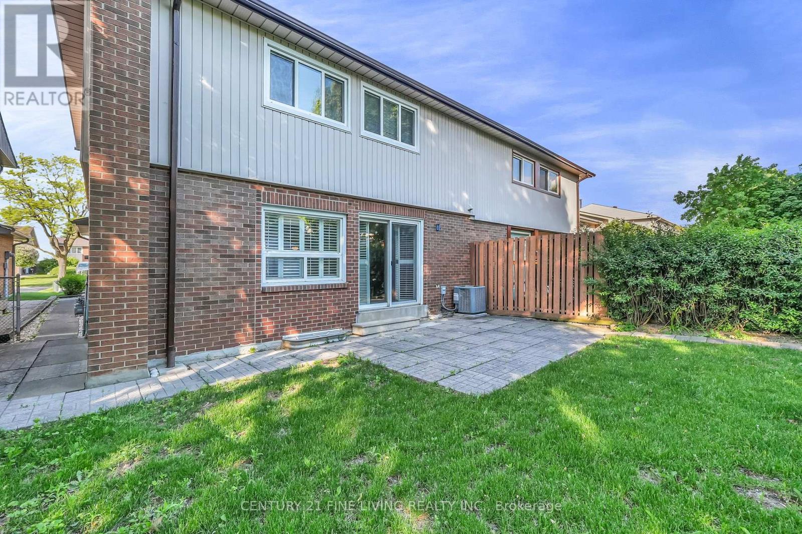 6038 Featherhead Crescent, Mississauga, Ontario  L5N 2B6 - Photo 39 - W13224466