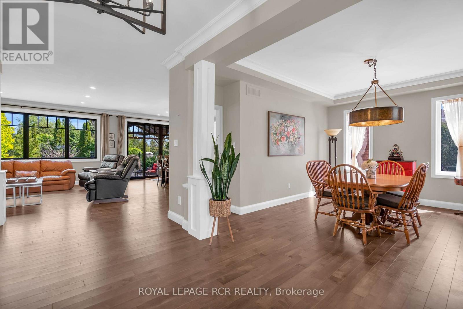 5 Massari Street, Caledon, Ontario  L7K 0B6 - Photo 5 - W13224500