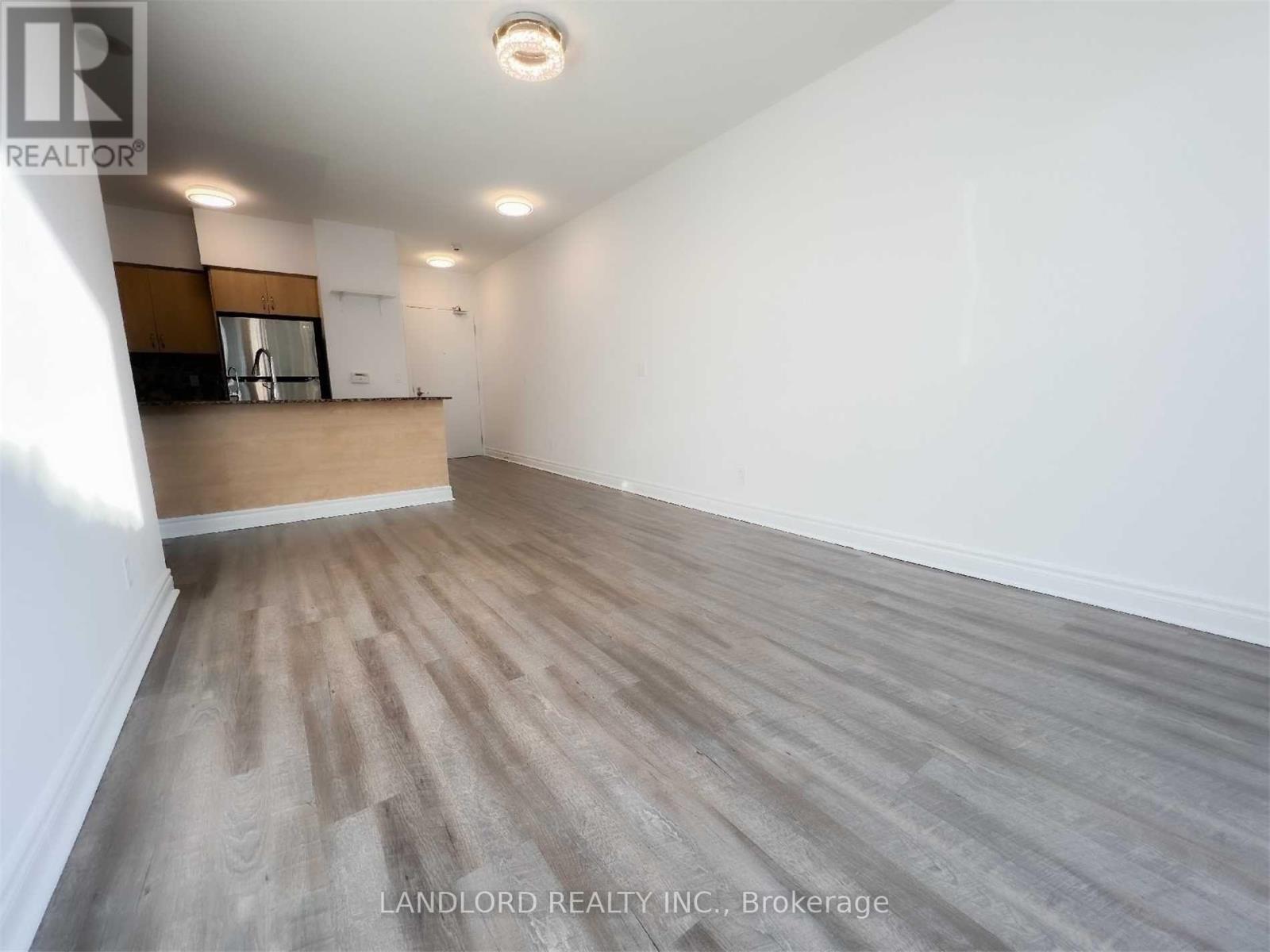 309 - 2240 Lakeshore Boulevard W, Toronto, Ontario M8V 1A5 - Photo 7 - W13224520