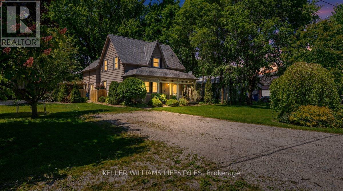 9 ELGIN STREET, Newbury, Ontario