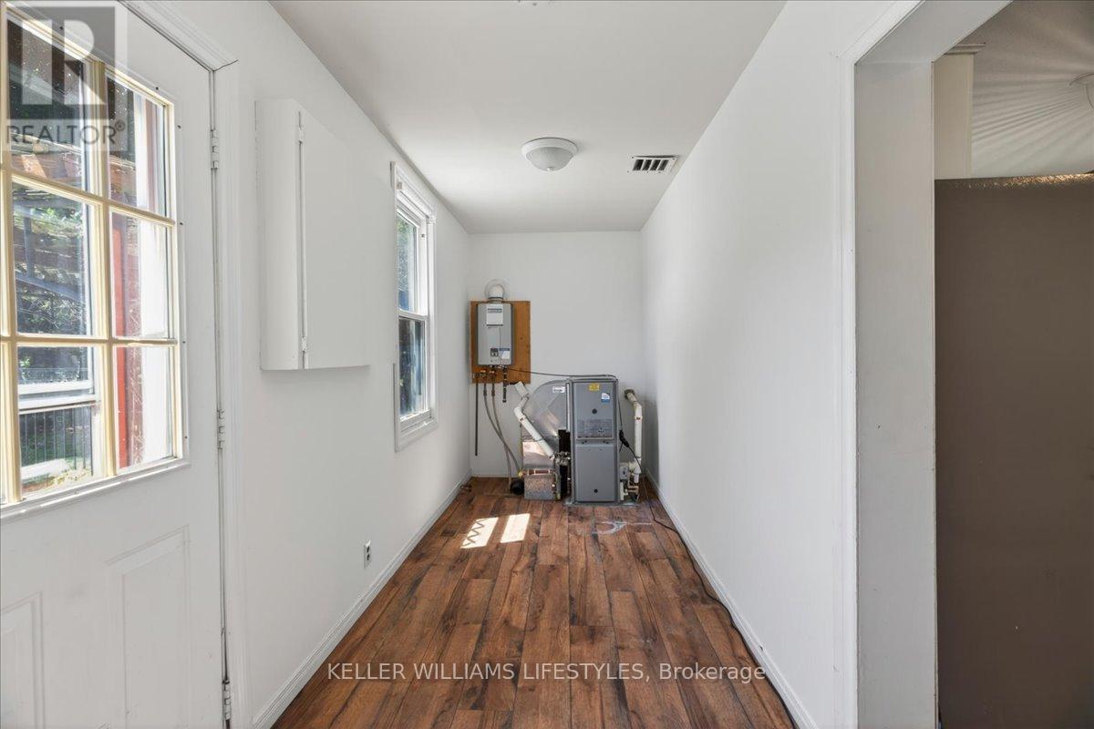 9 Elgin Street, Newbury, Ontario  N0L 1Z0 - Photo 16 - X13224686