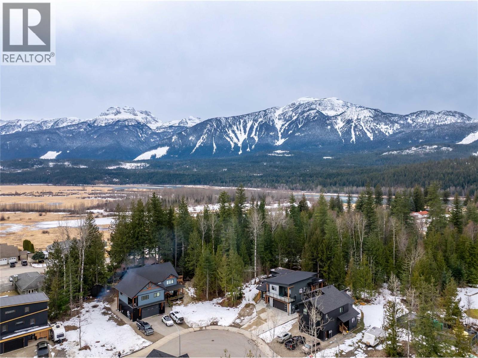 1005 Williams Gate Lane, Revelstoke, British Columbia  V0E 2S1 - Photo 71 - 10378676