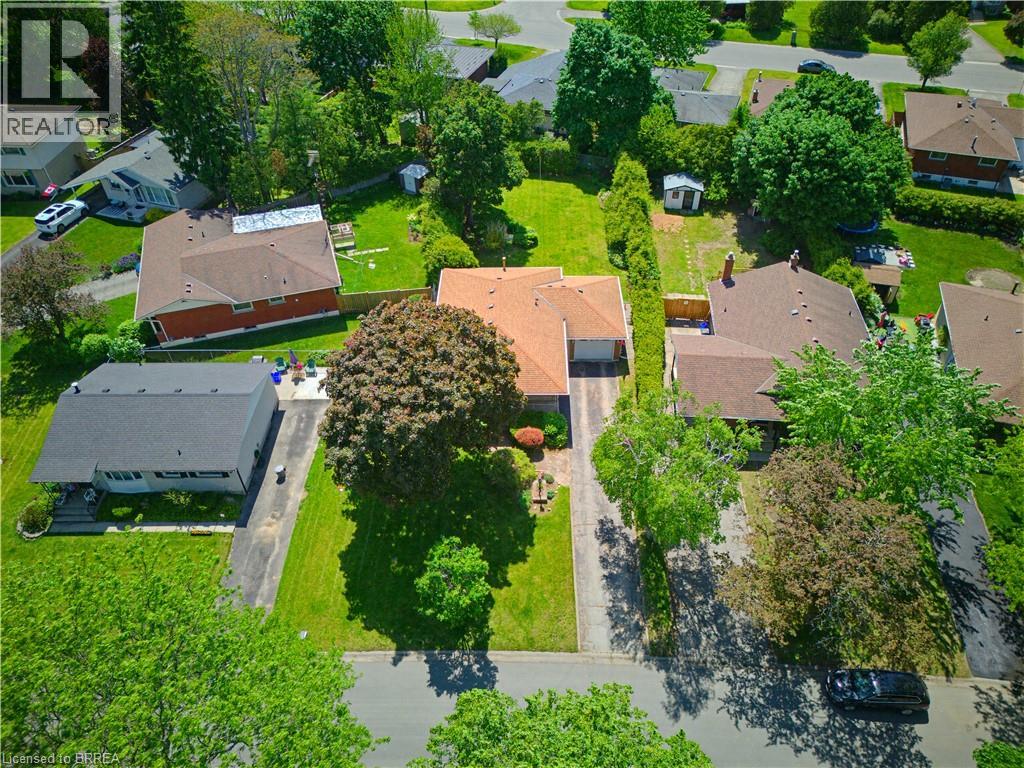 11 Marshall Street, Brantford, Ontario  N3R 3C8 - Photo 9 - 40833681