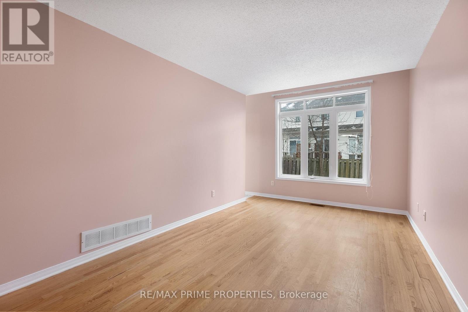 7 - 211 Station Boulevard, Ottawa, Ontario K1G 6P2 - Photo 7 - X13224554