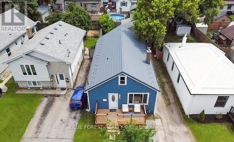 104 DELAWARE STREET, London East, Ontario