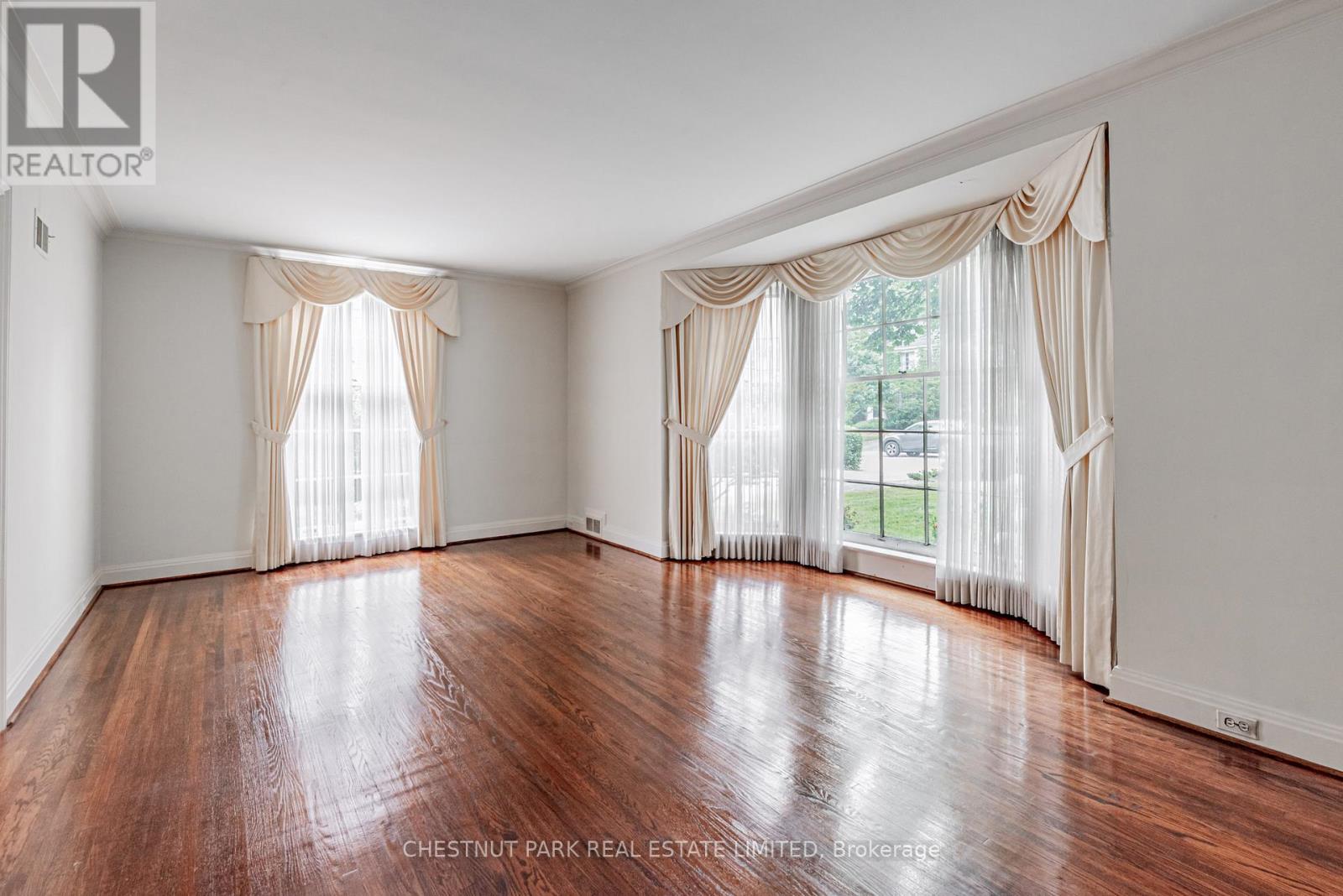 56 Rochester Avenue, Toronto, Ontario  M4N 1N8 - Photo 4 - C13224548