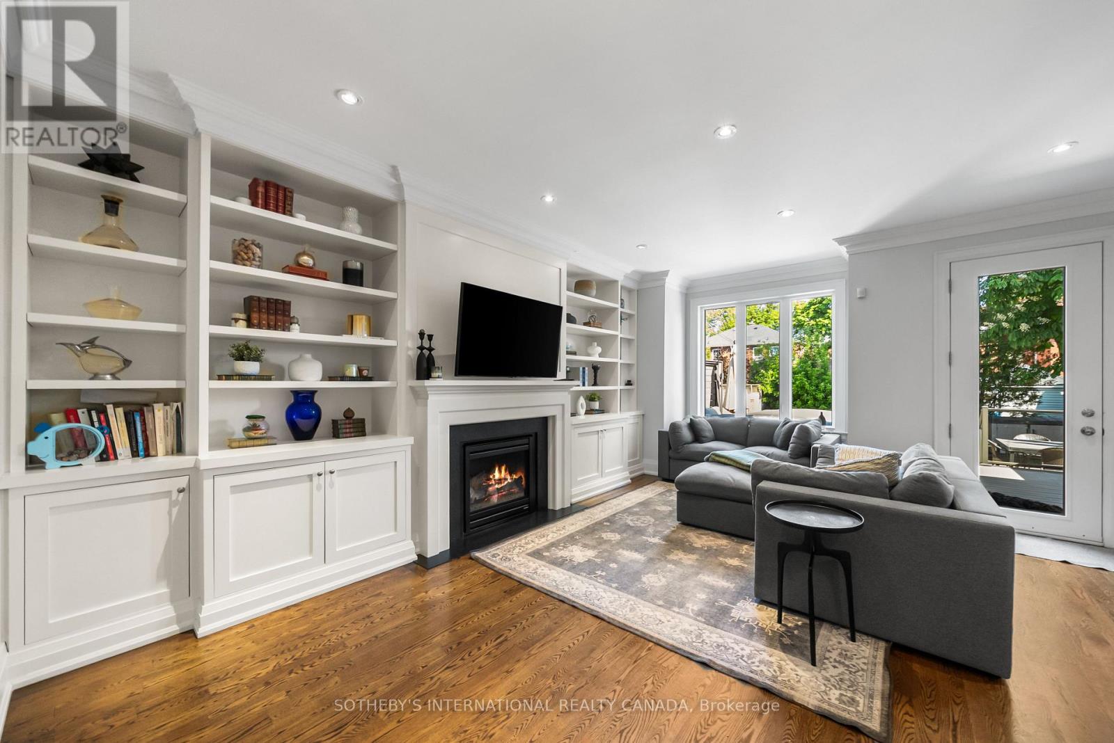 200 Donlea Drive, Toronto, Ontario  M4G 2M9 - Photo 10 - C13224592
