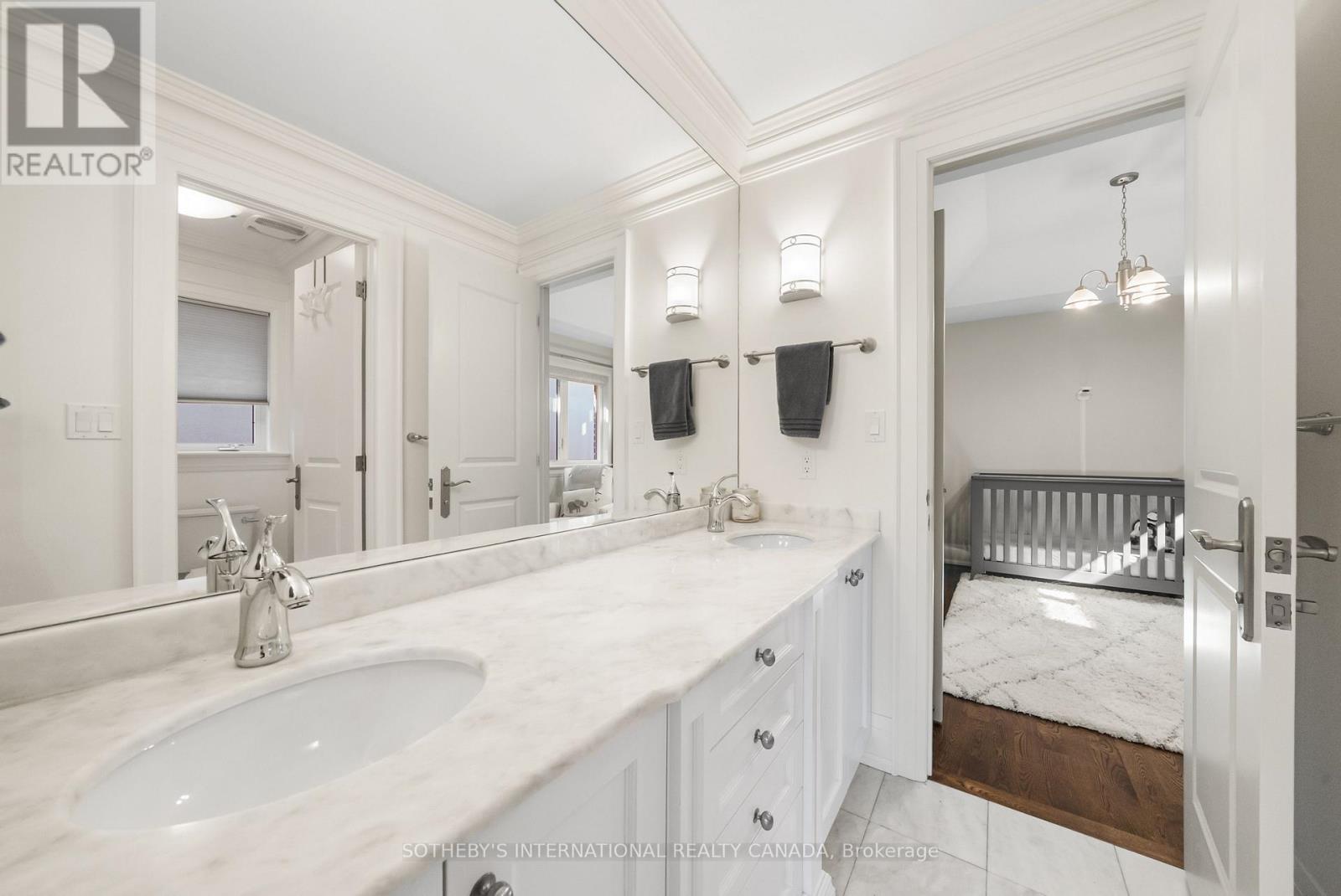 200 Donlea Drive, Toronto, Ontario  M4G 2M9 - Photo 27 - C13224592
