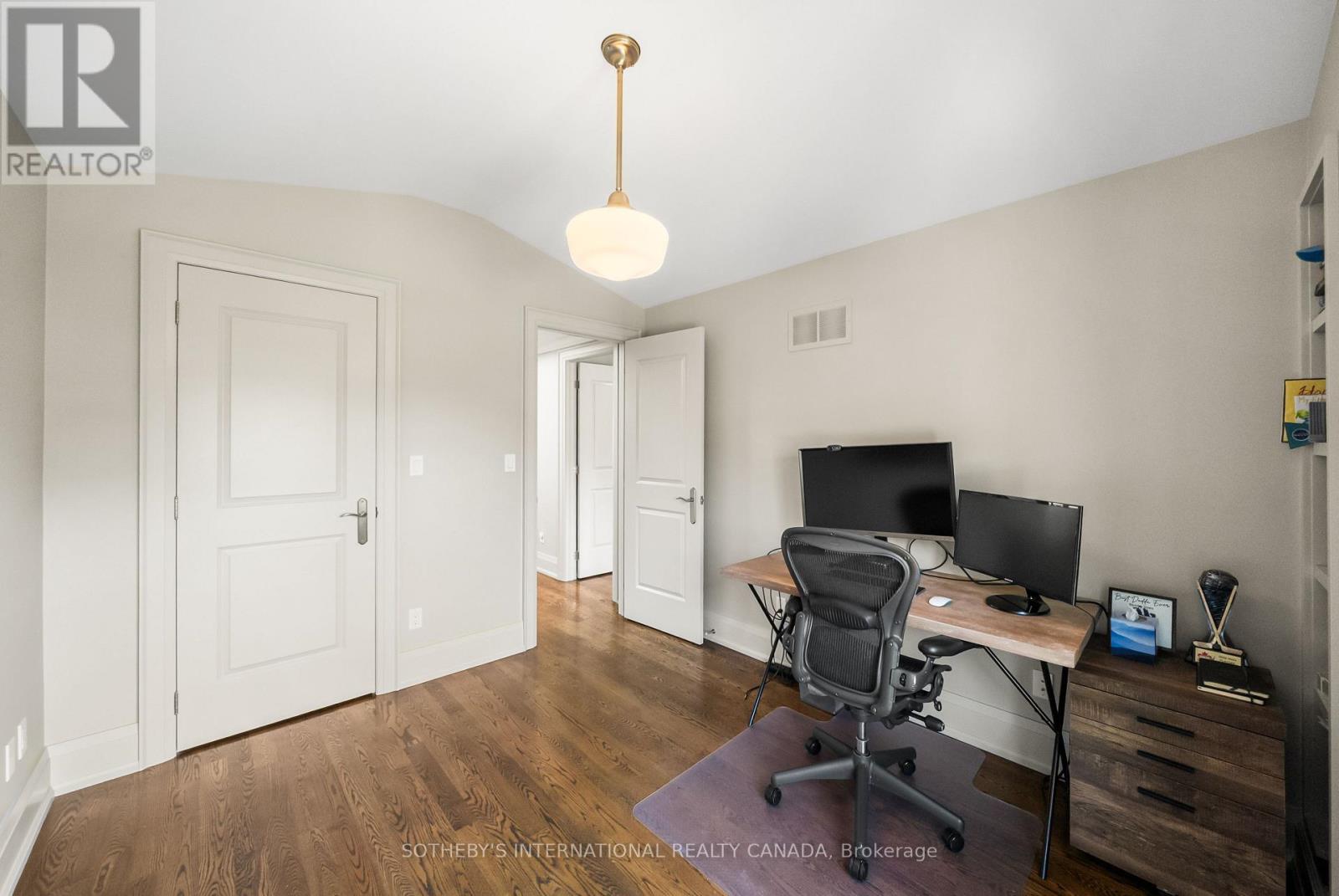 200 Donlea Drive, Toronto, Ontario  M4G 2M9 - Photo 32 - C13224592