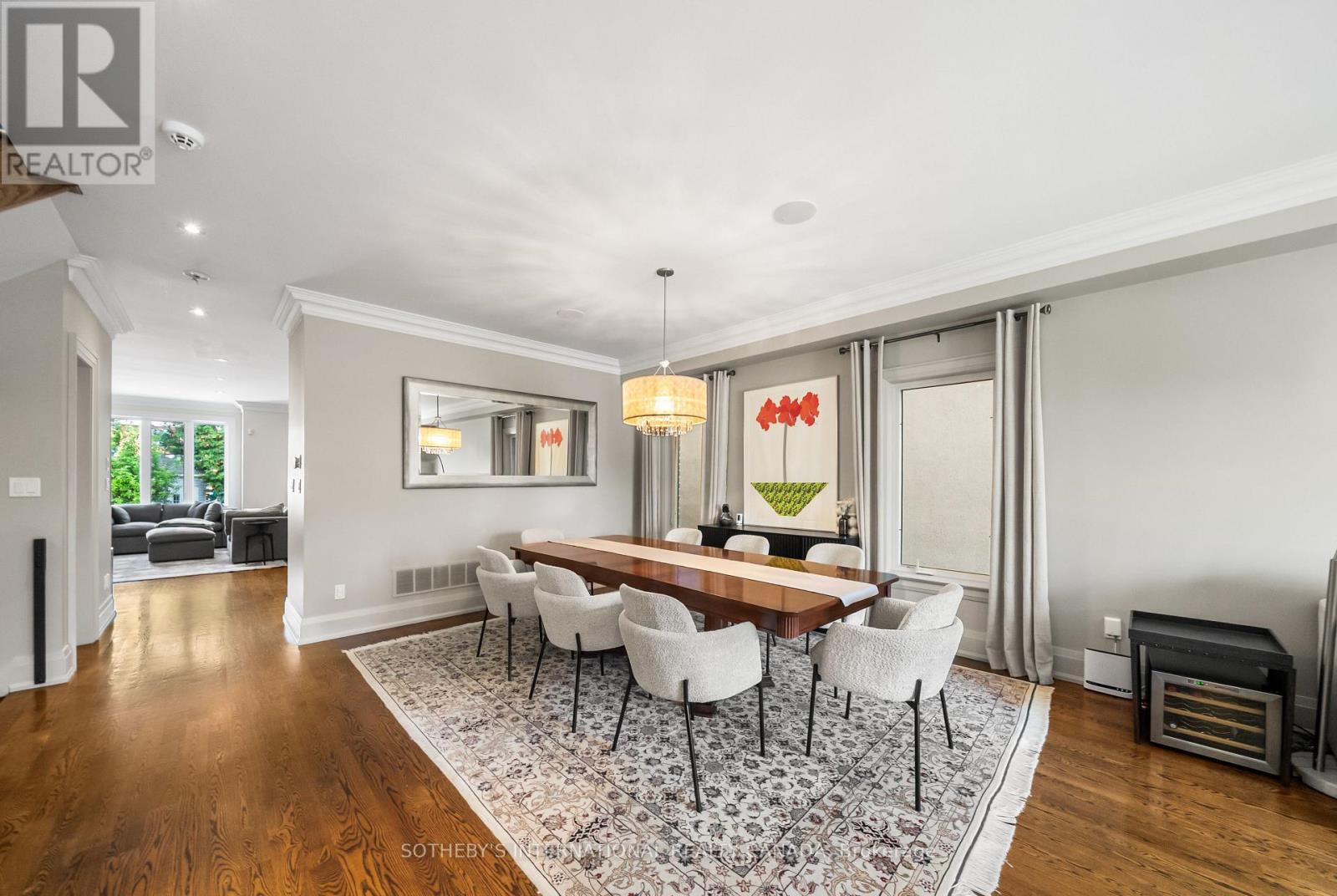 200 Donlea Drive, Toronto, Ontario  M4G 2M9 - Photo 4 - C13224592