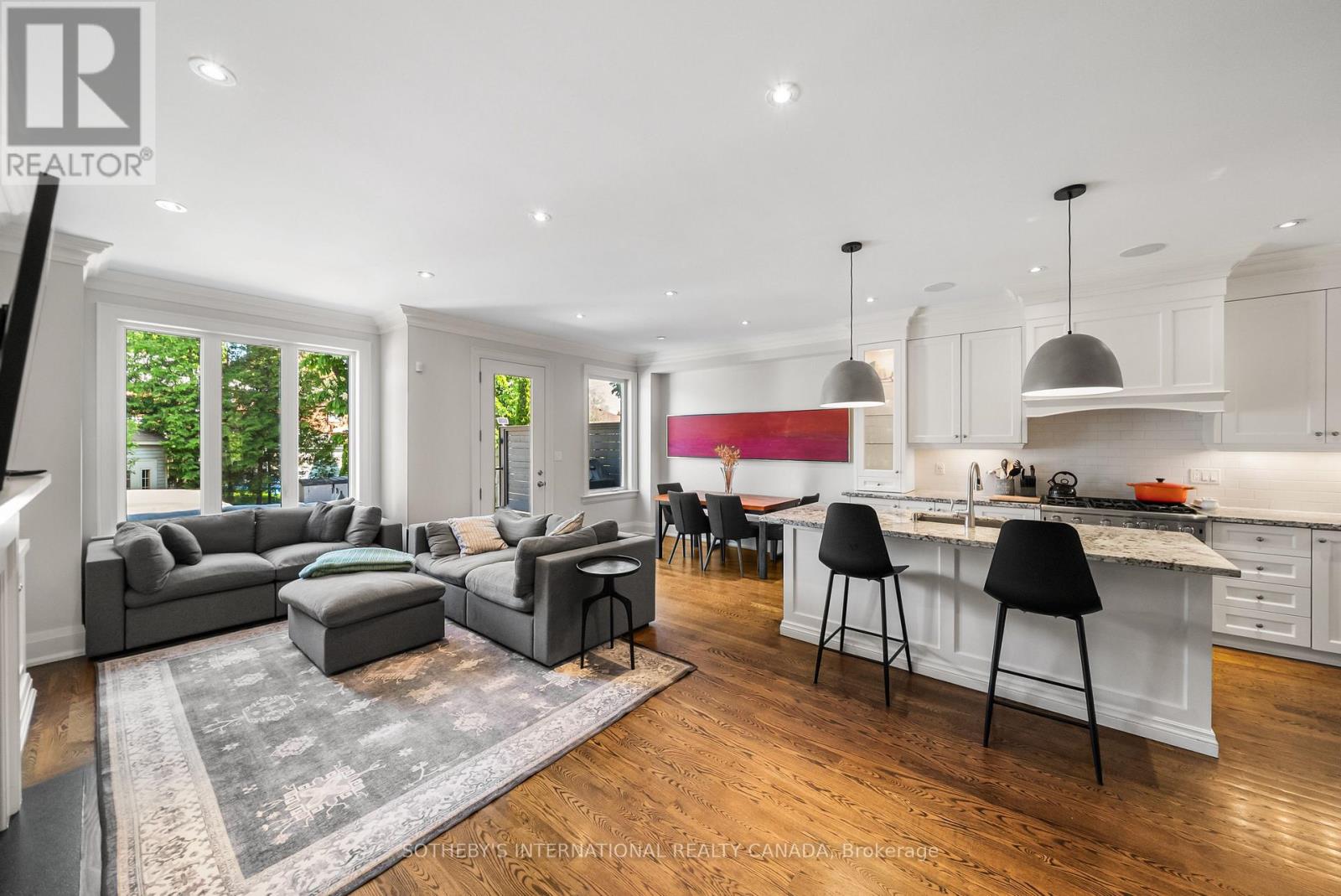 200 Donlea Drive, Toronto, Ontario  M4G 2M9 - Photo 8 - C13224592