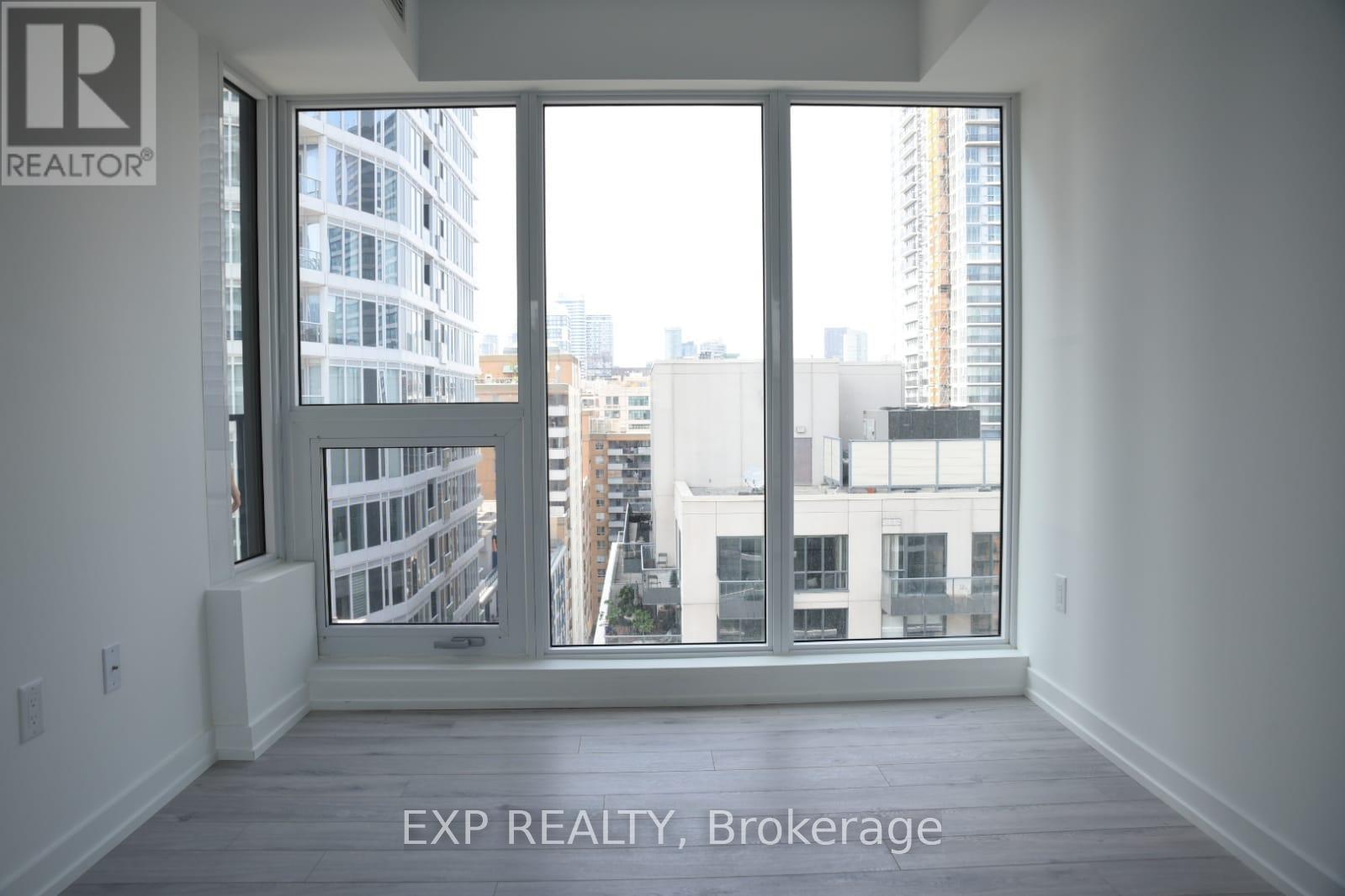 1813 - 77 Shuter Street, Toronto, Ontario  M5B 0B8 - Photo 4 - C13224598