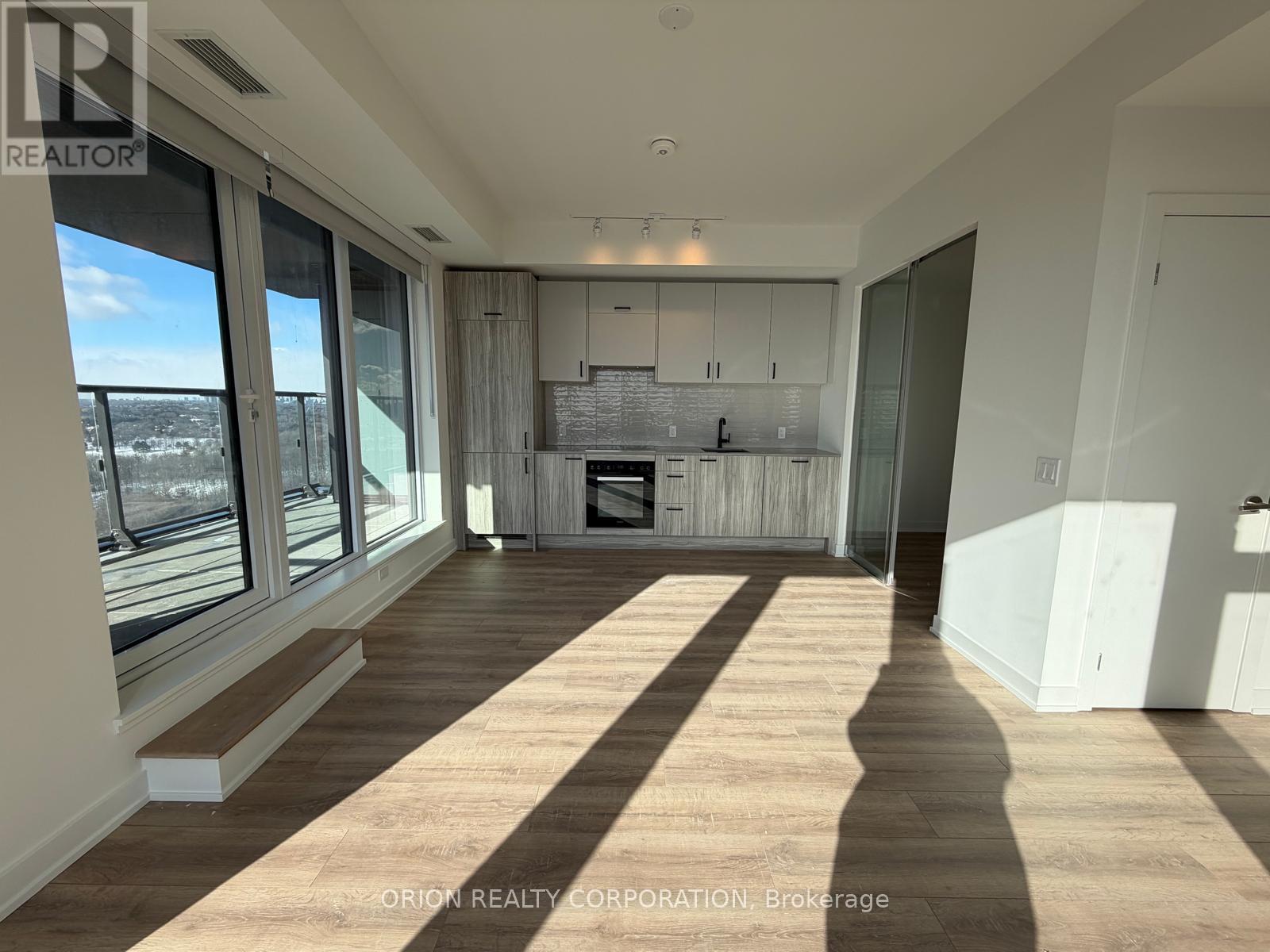 2514 - 1 Quarrington Lane, Toronto, Ontario  M3C 0S4 - Photo 2 - C13224620