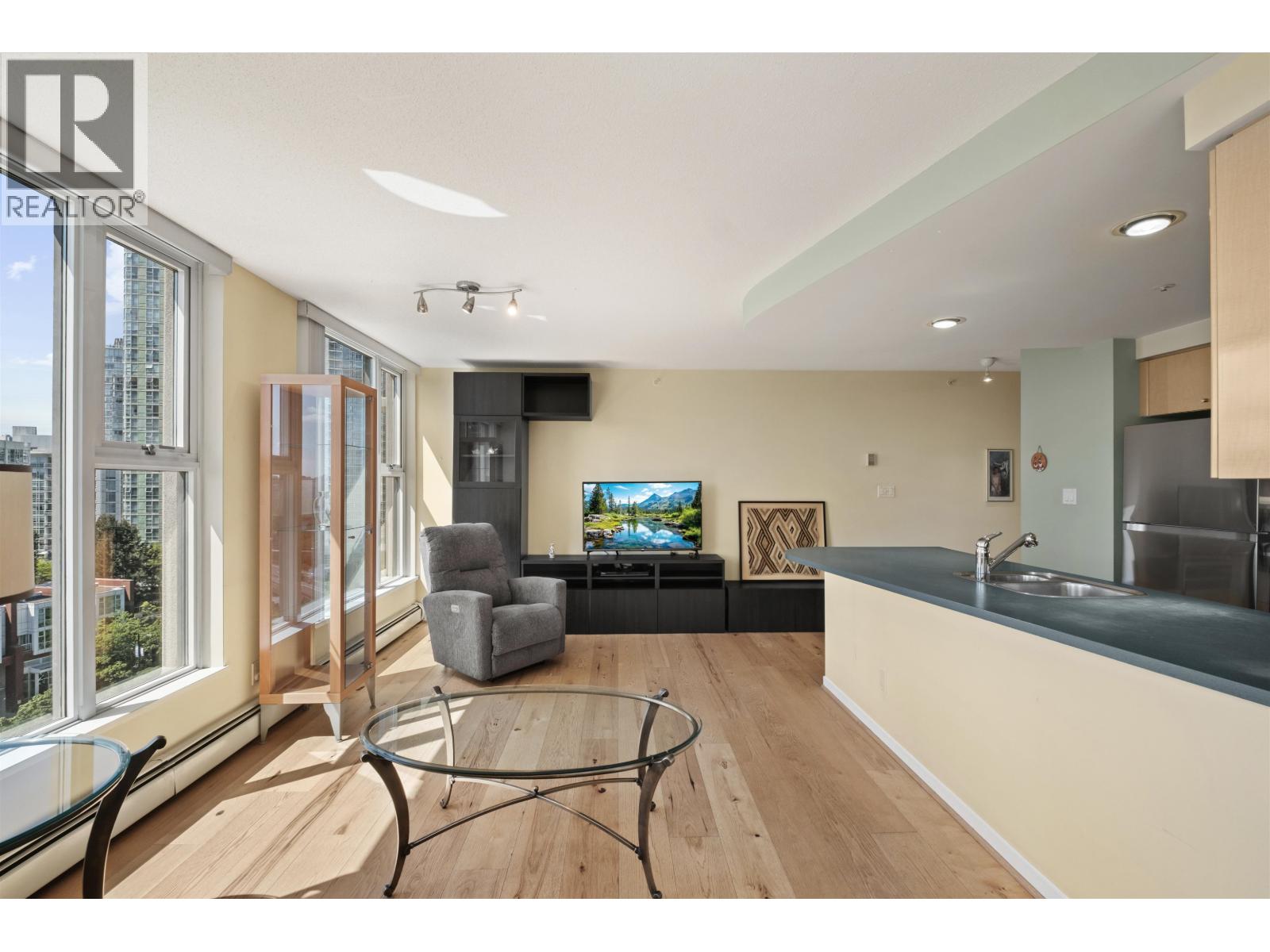 1207 1009 Expo Boulevard, Vancouver, British Columbia  V6Z 2V9 - Photo 13 - R3130384