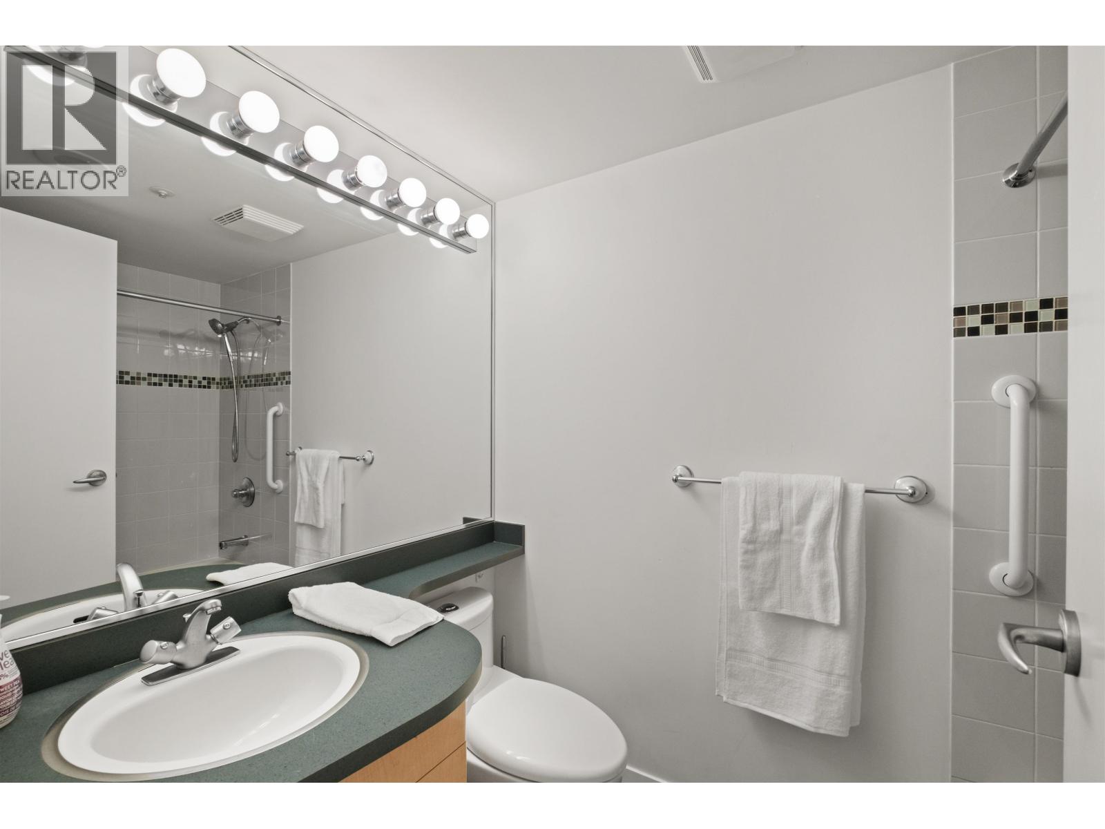 1207 1009 Expo Boulevard, Vancouver, British Columbia  V6Z 2V9 - Photo 18 - R3130384
