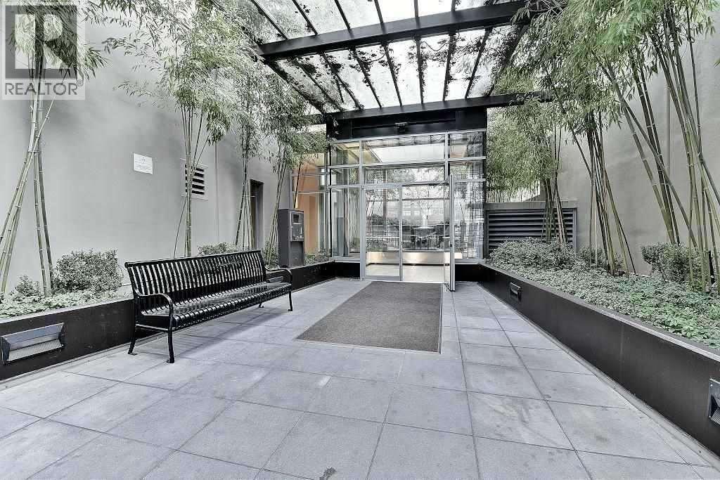 906 822 Seymour Street, Vancouver, British Columbia  V6B 1L7 - Photo 3 - R3130412