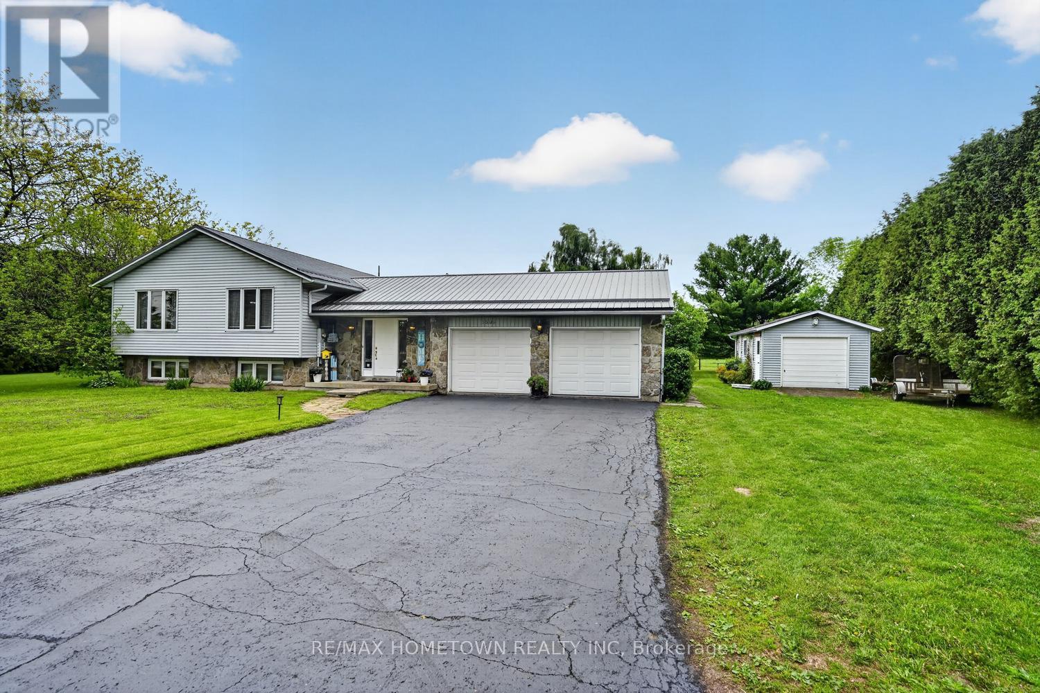 1599 County Rd 2 Road, Front Of Yonge, Ontario  K0E 1R0 - Photo 3 - X13224674