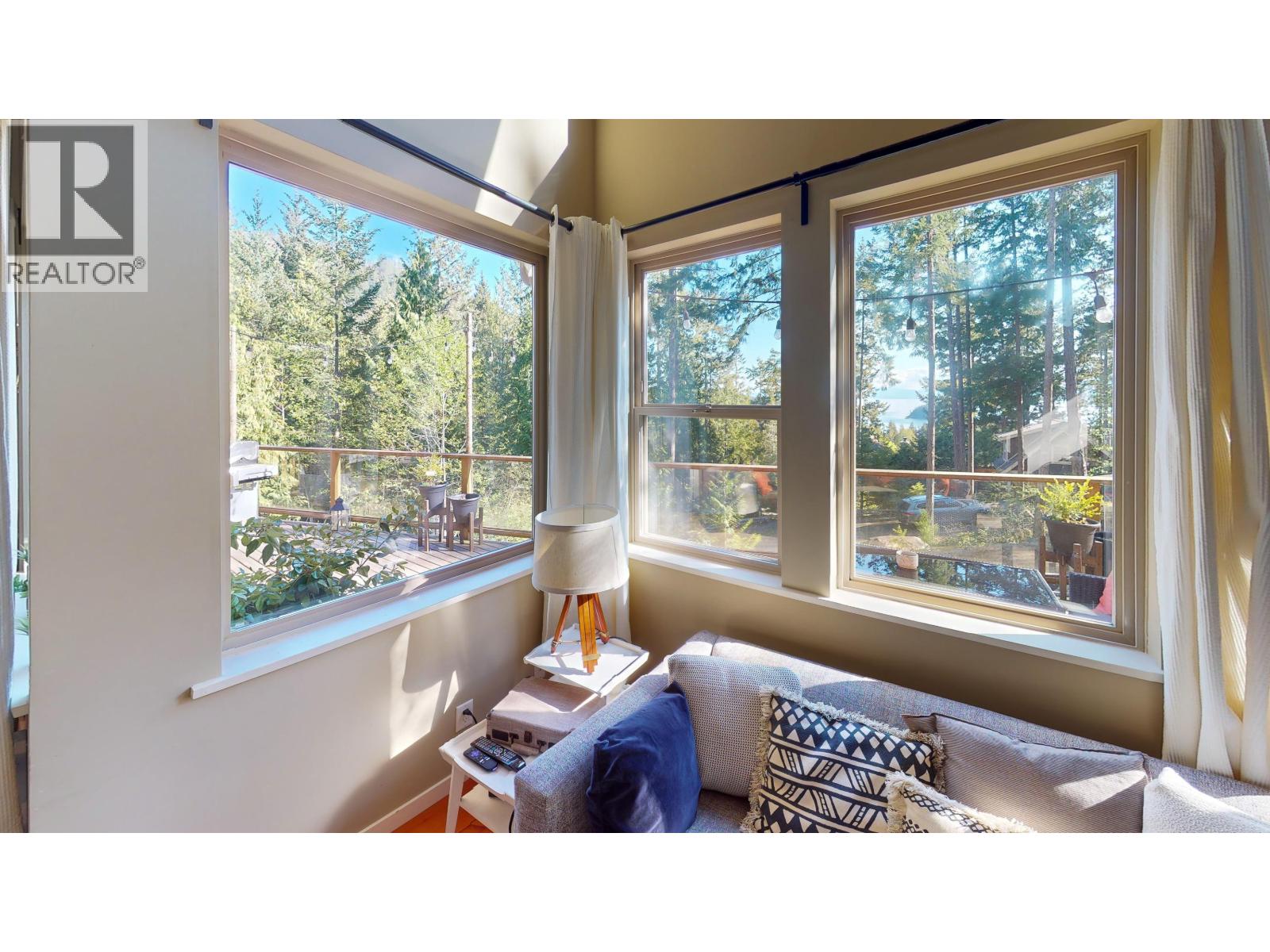 13555 Lee Road, Garden Bay, British Columbia  V0N 1S1 - Photo 19 - R3130411