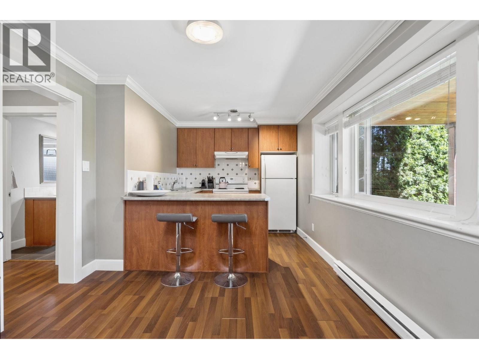 1225 Adderley Street, North Vancouver, British Columbia  V7L 1T6 - Photo 23 - R3130431