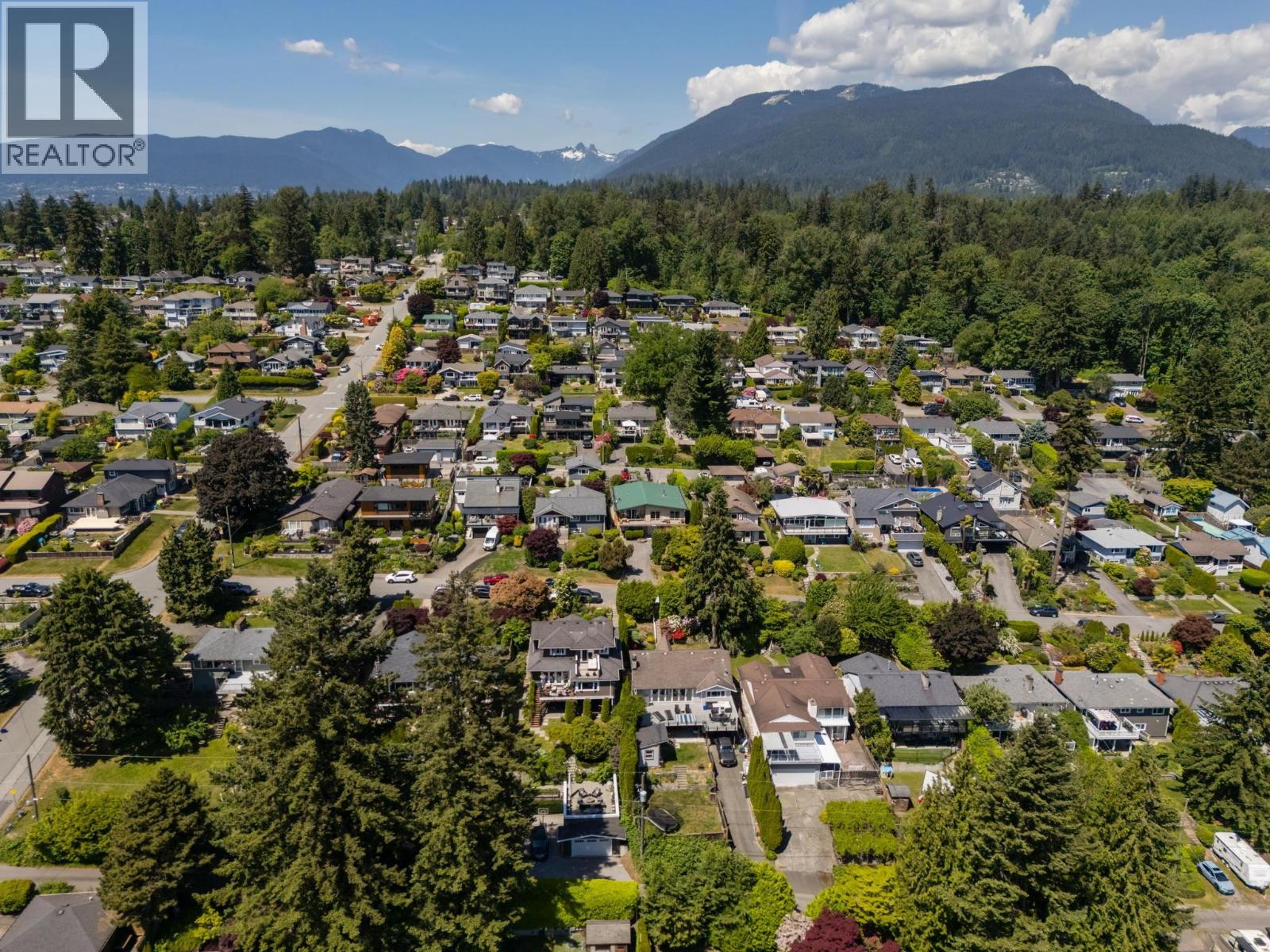 1225 Adderley Street, North Vancouver, British Columbia  V7L 1T6 - Photo 39 - R3130431