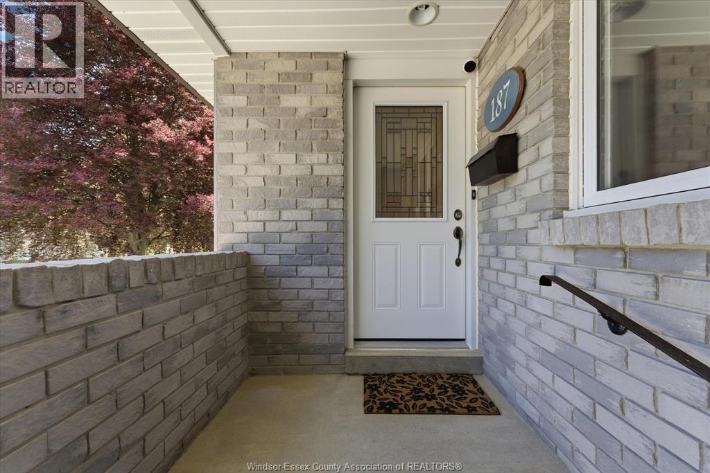 187 Woodlawn Crescent, Kingsville, Ontario  N9Y 3J6 - Photo 4 - 26012641