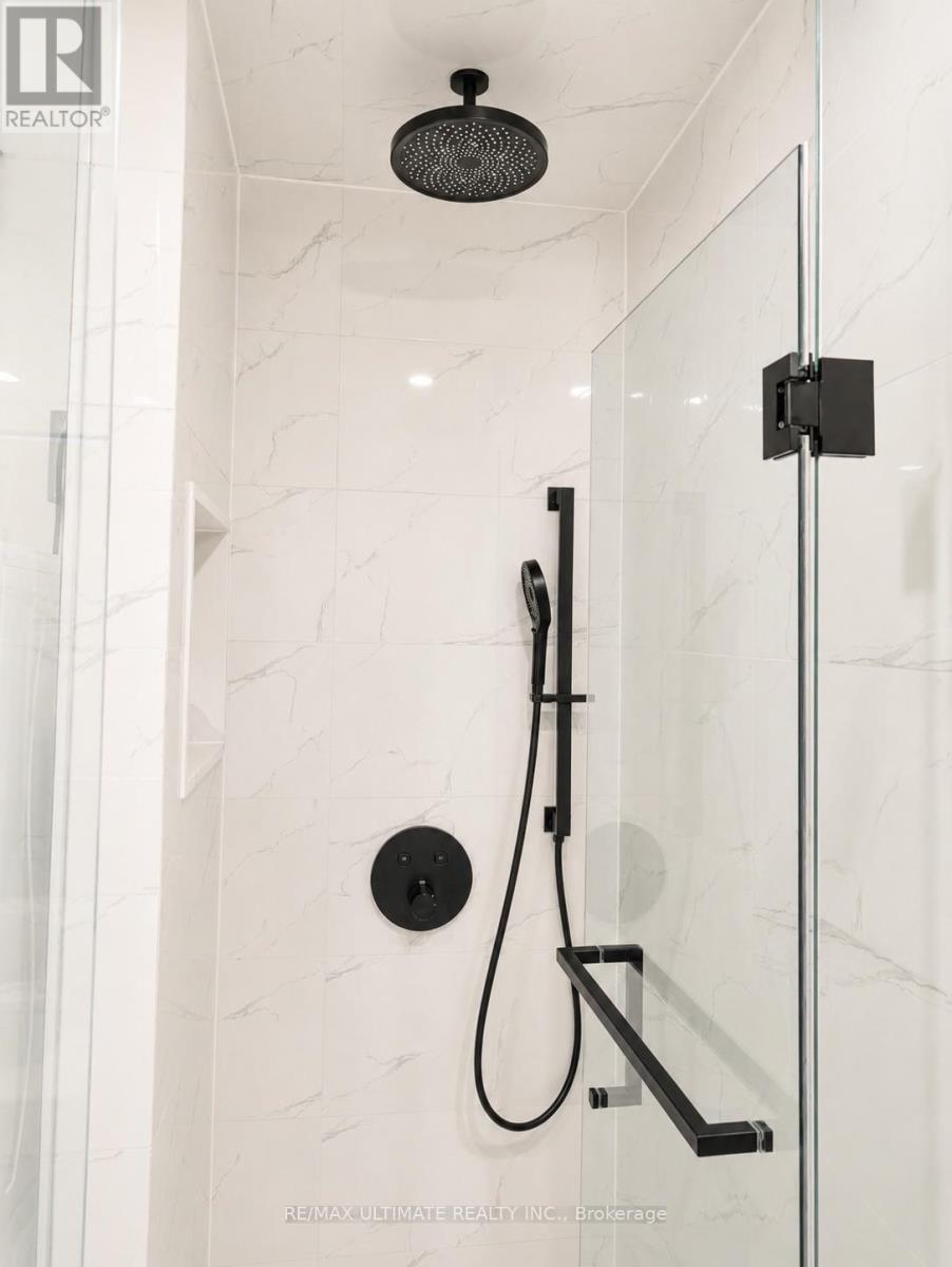 200 - 810 Bloor Street W, Toronto, Ontario  M6G 1L9 - Photo 16 - W13183182