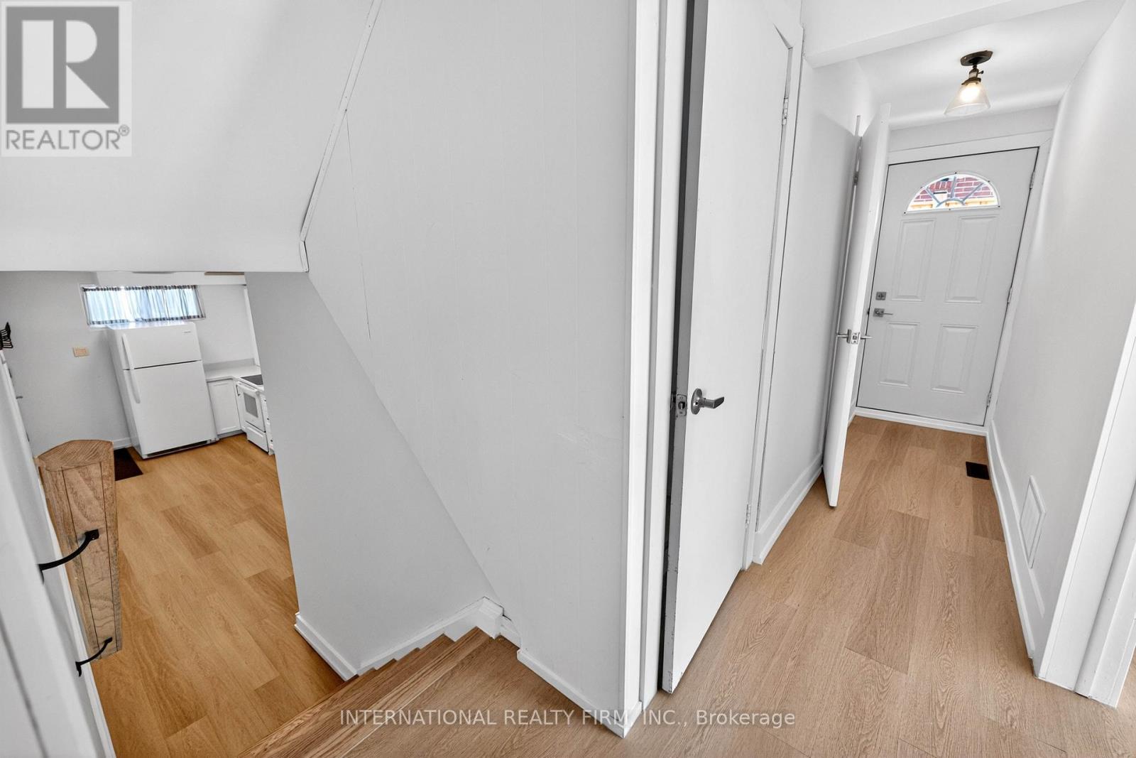 26 Dellbrook Crescent, Toronto, Ontario  M9L 1E2 - Photo 28 - W13224576