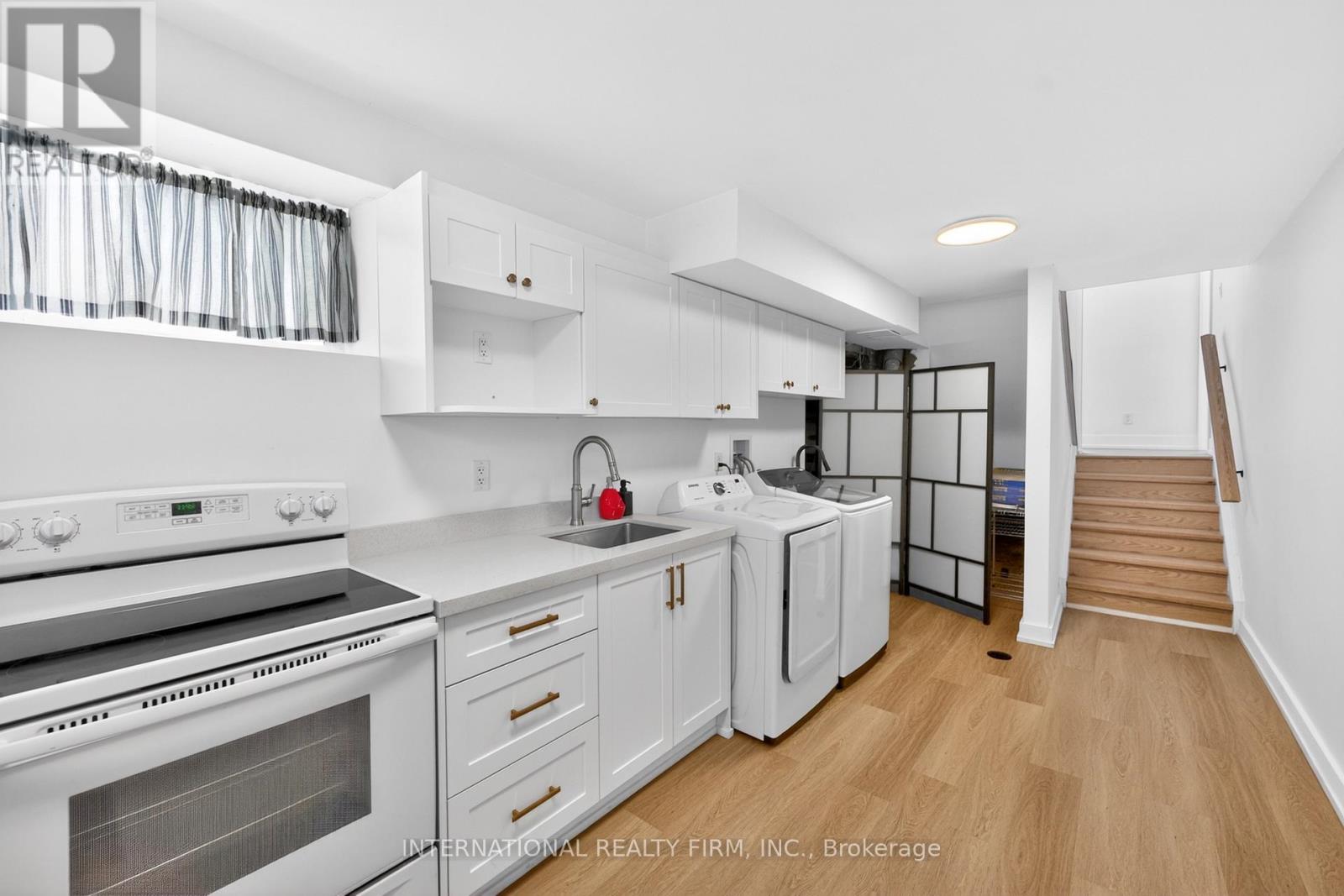 26 Dellbrook Crescent, Toronto, Ontario  M9L 1E2 - Photo 31 - W13224576