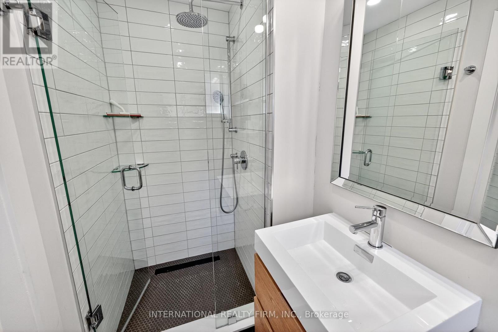 26 Dellbrook Crescent, Toronto, Ontario  M9L 1E2 - Photo 35 - W13224576