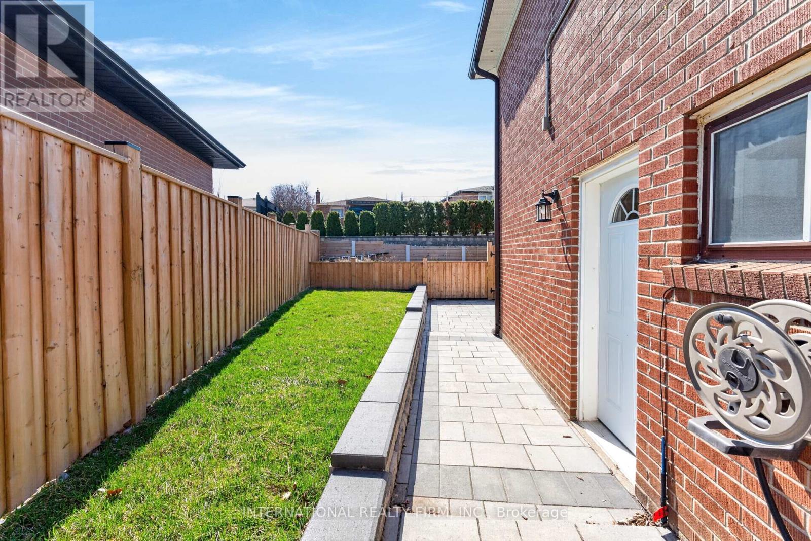 26 Dellbrook Crescent, Toronto, Ontario  M9L 1E2 - Photo 38 - W13224576