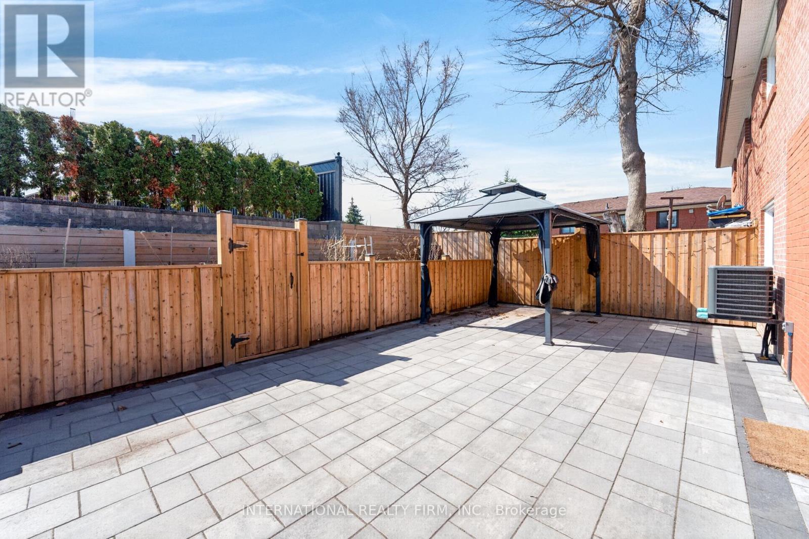 26 Dellbrook Crescent, Toronto, Ontario  M9L 1E2 - Photo 41 - W13224576